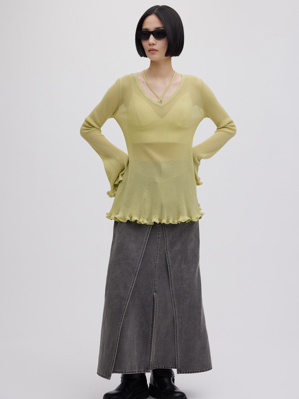 SHEER FRILL V NECK KNIT TOP