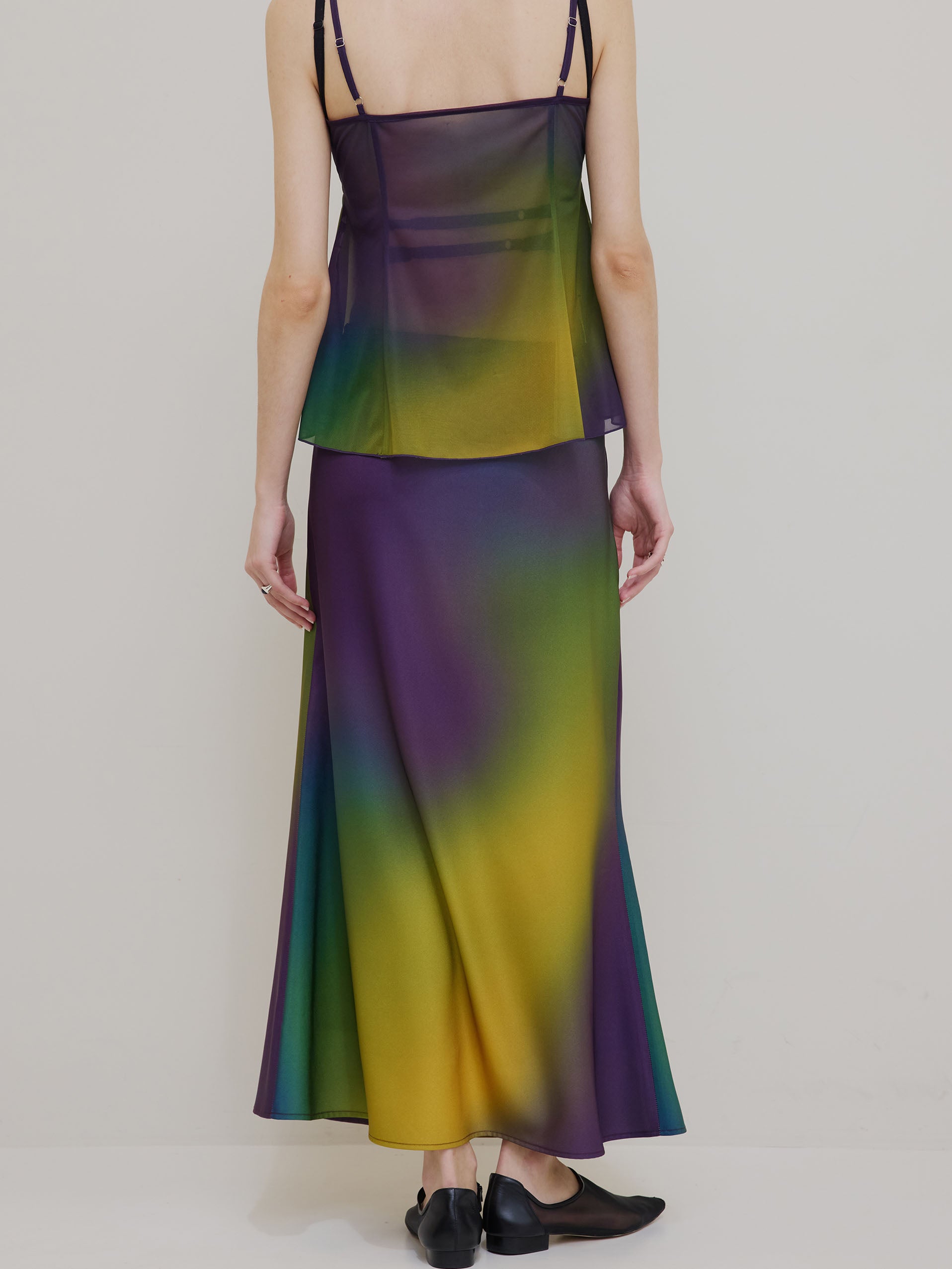 MEDI GRADIENT SHEER SET TOP