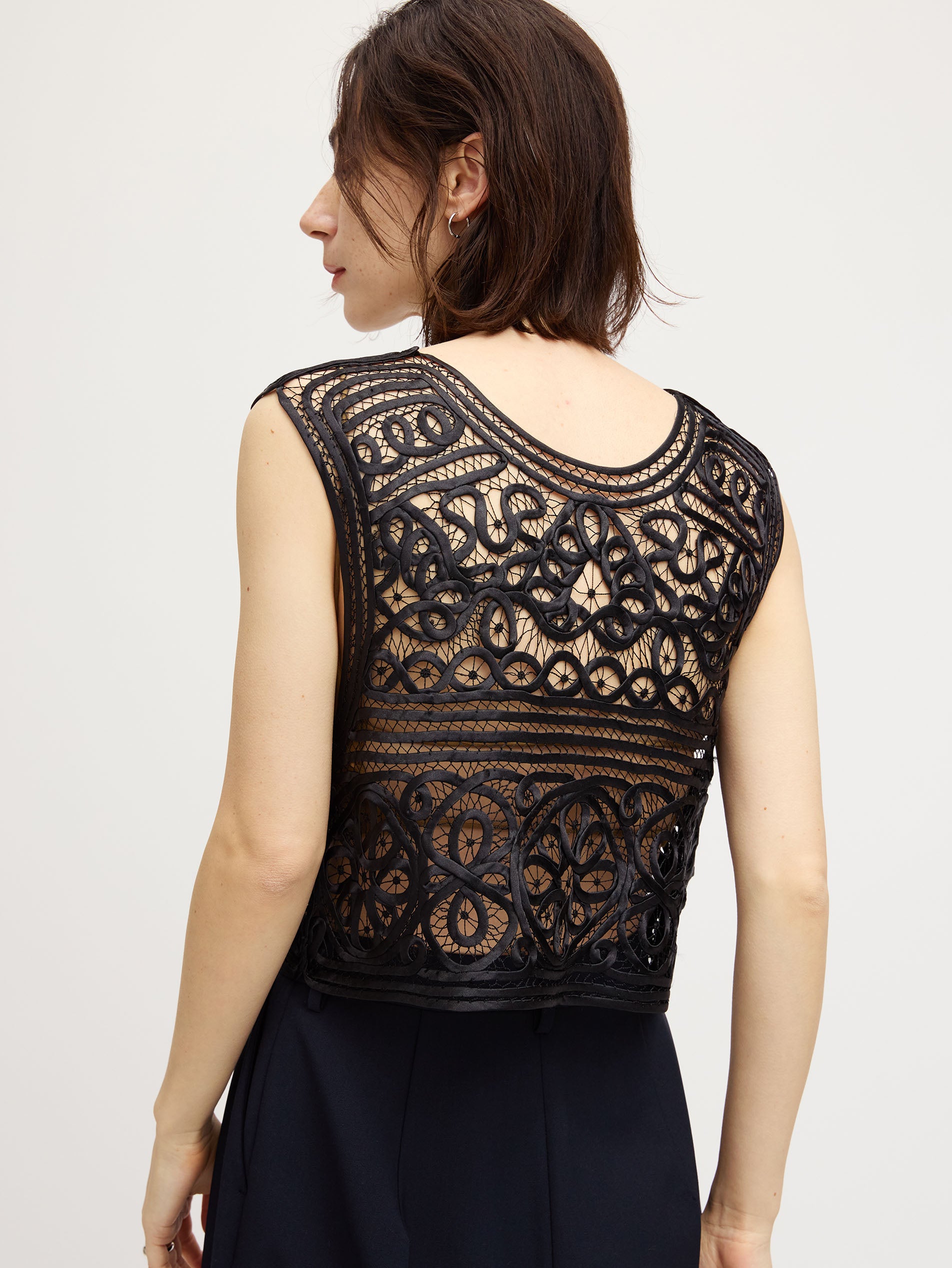 2WAY SATIN BATTEN LACE VEST