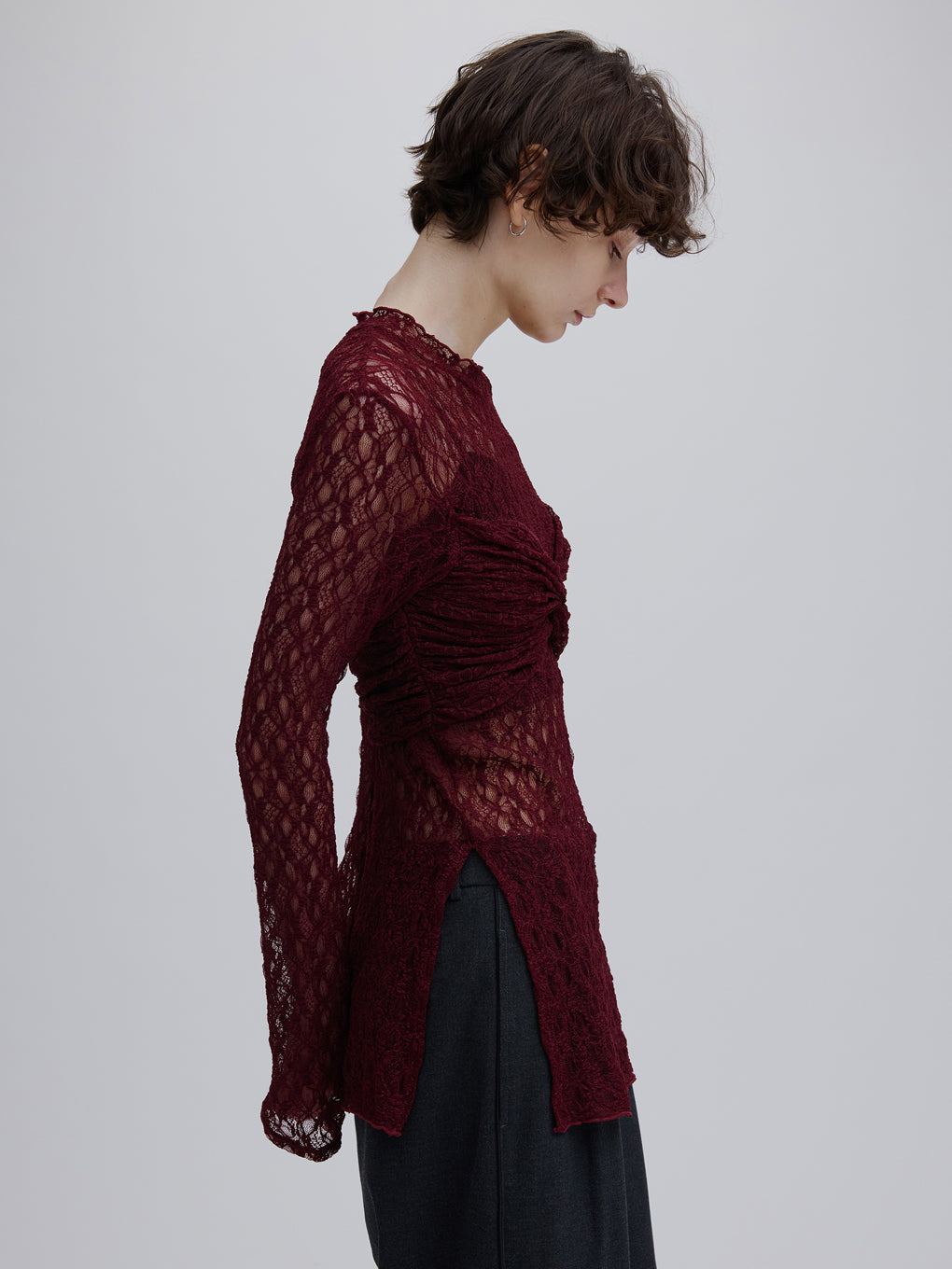 UND BARE LAYERED LIKE LACE TOP