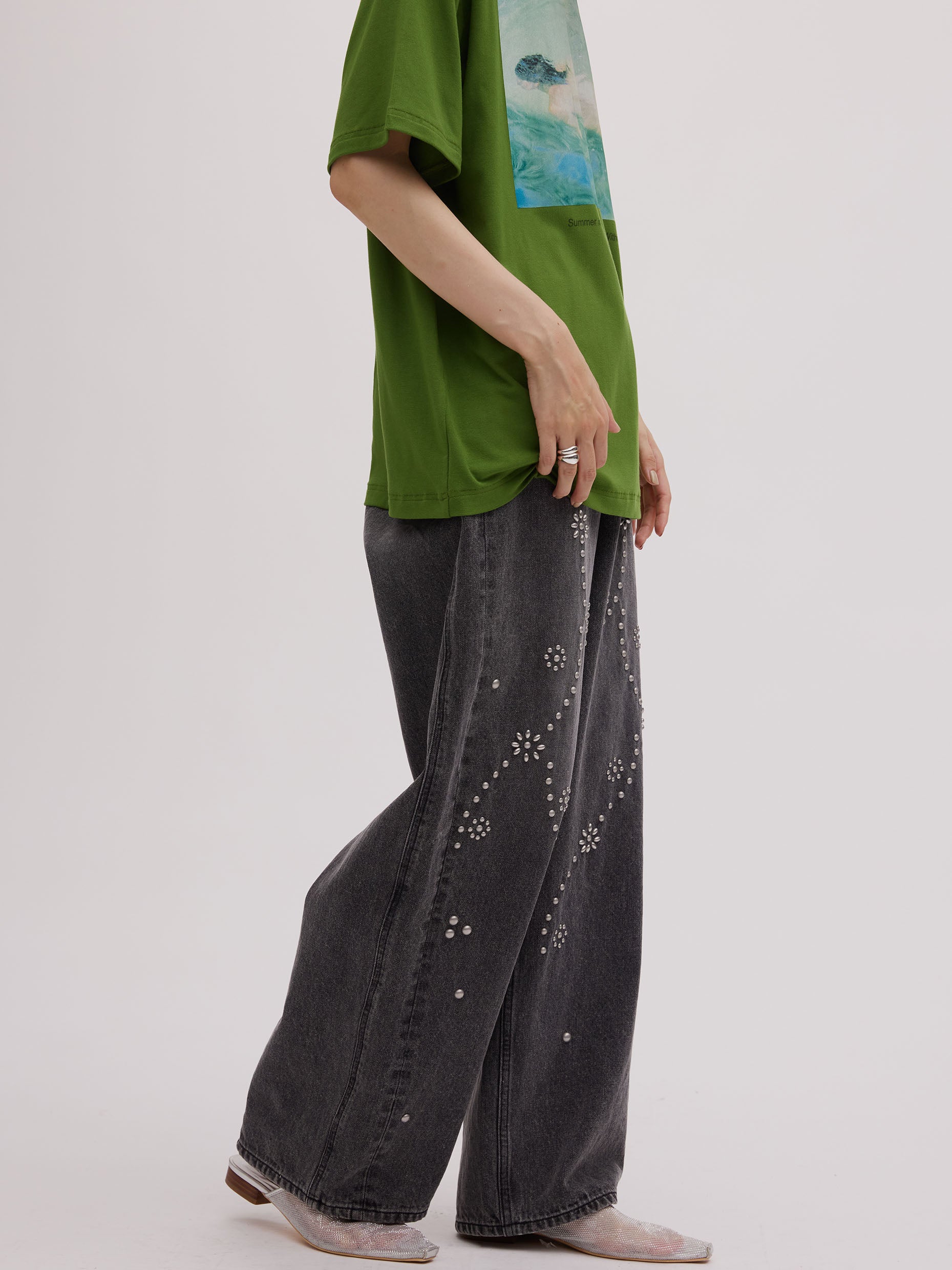 STUDS DETAIL STRAIGHT DENIM PANTS