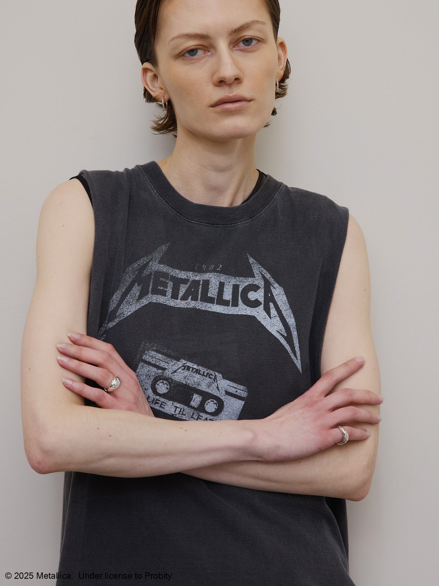 MEDI METALLICA BLK NS TEE