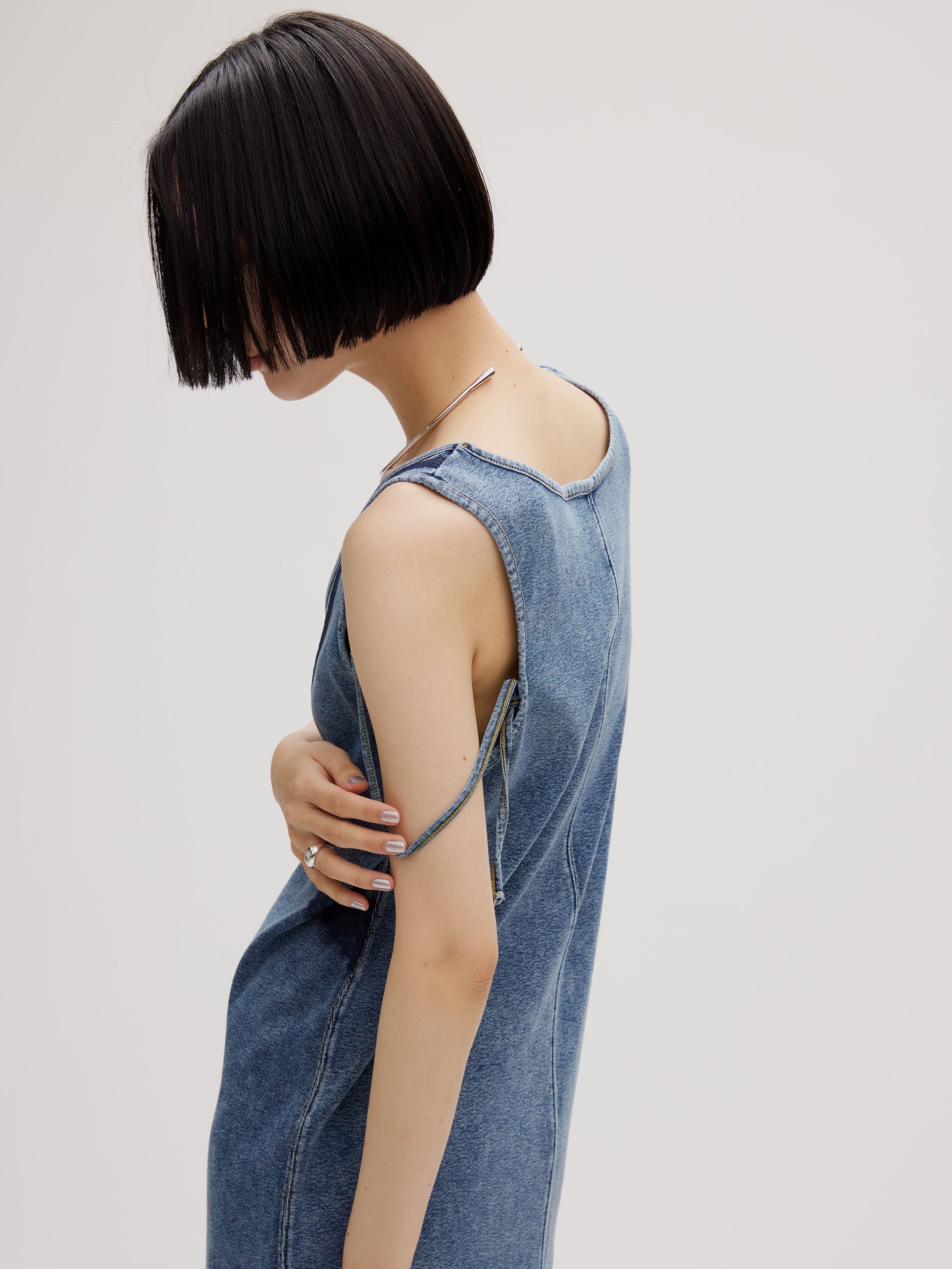 MEDI 2WAY DENIM LIKE LACE DOCKING DRESS