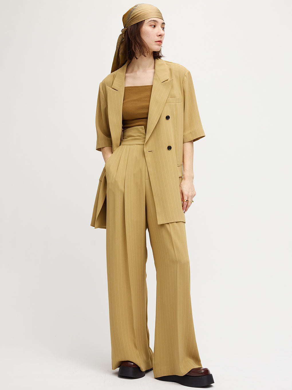 TURN BACK WAIST WIDE PANTS