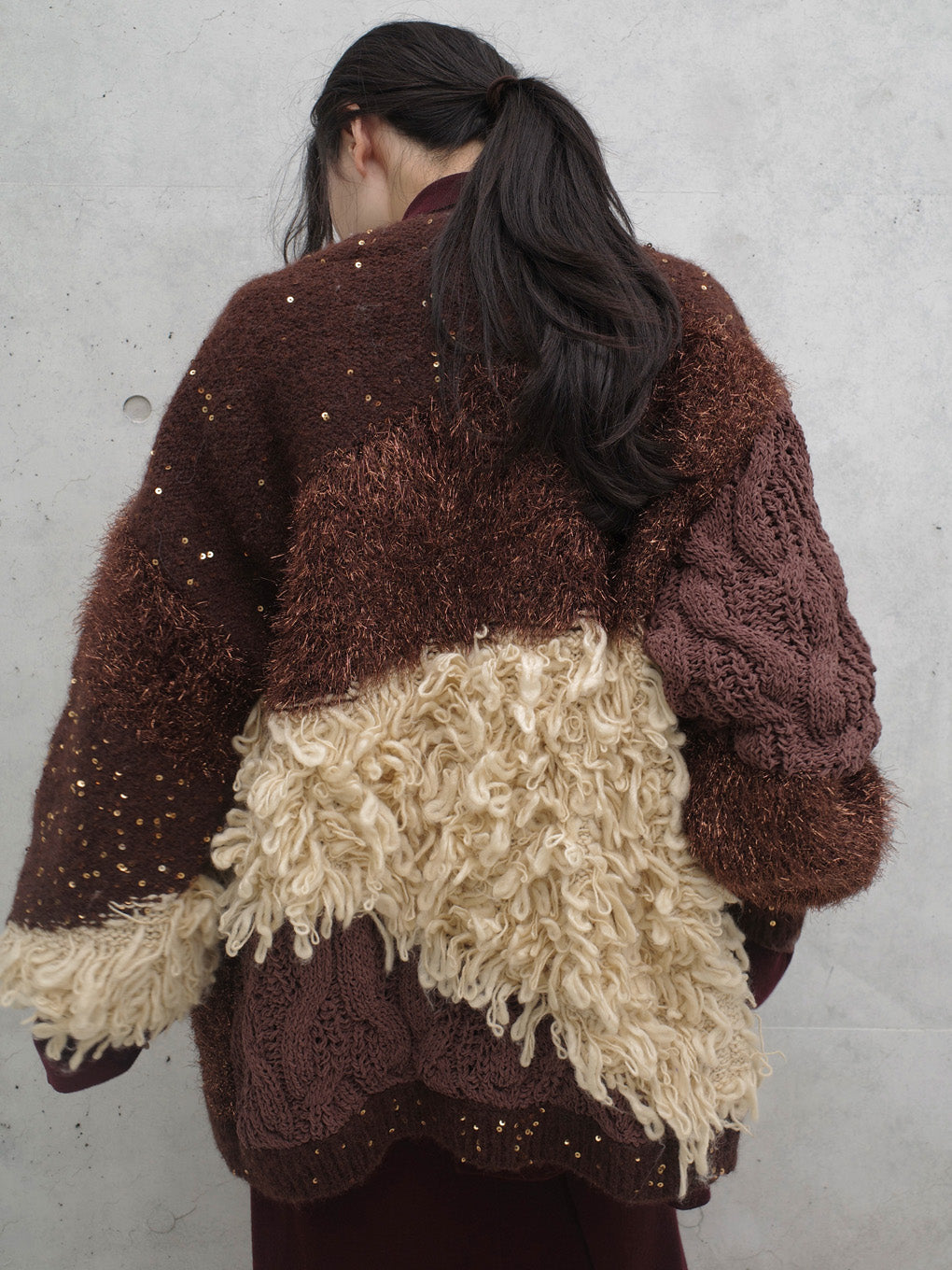 ニットカーディガン