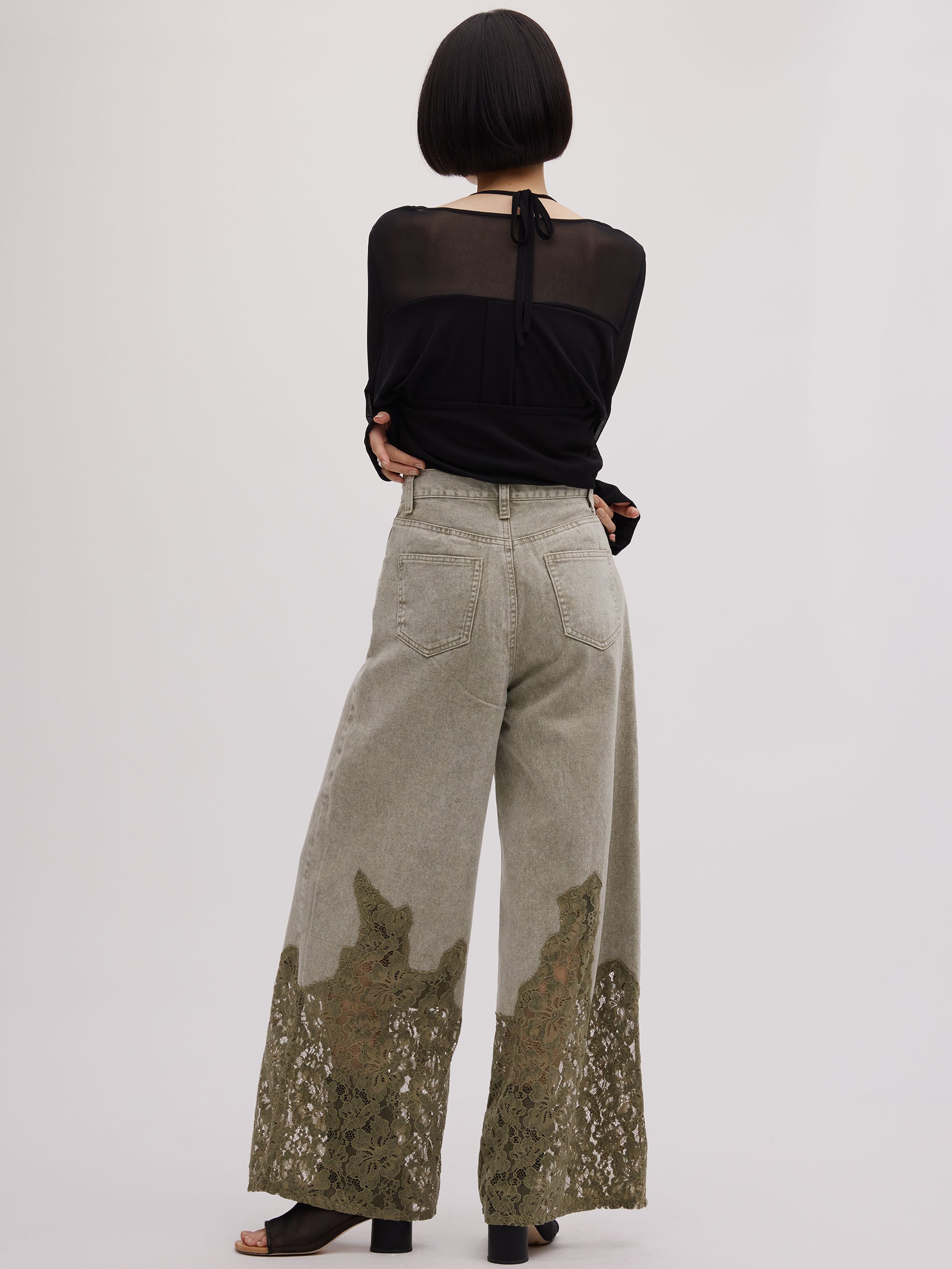 LACE DOCKING FADE DENIM PANTS