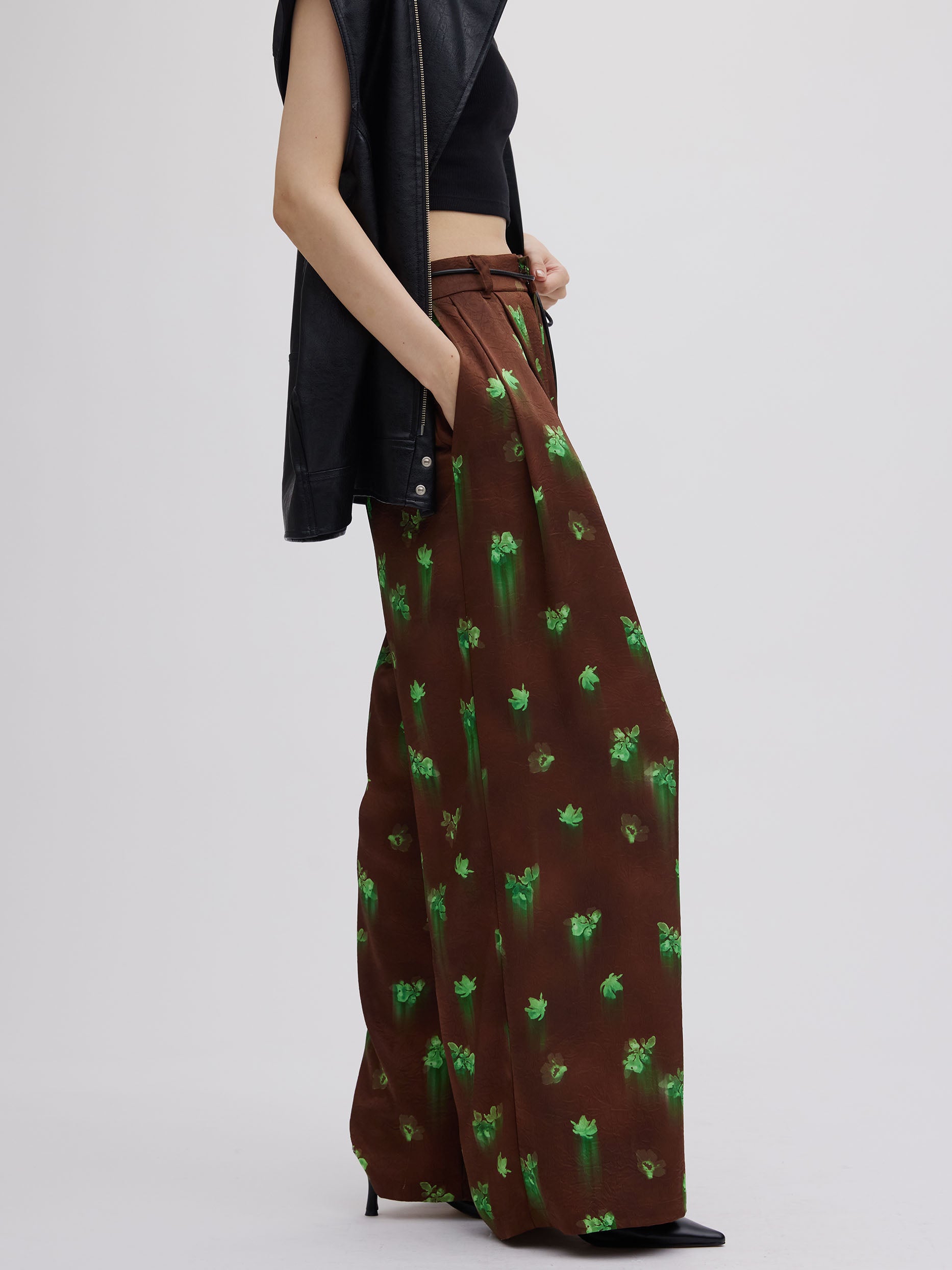 CLARA SATIN TUCK PANTS