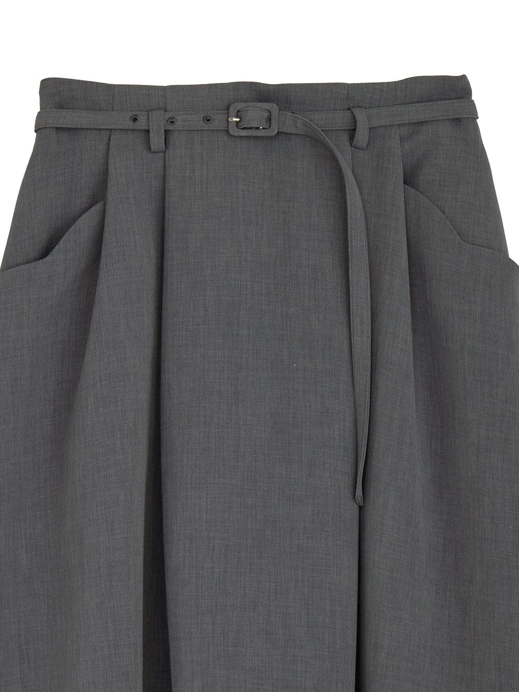 BELT SET TUCK FLARE SKIRT