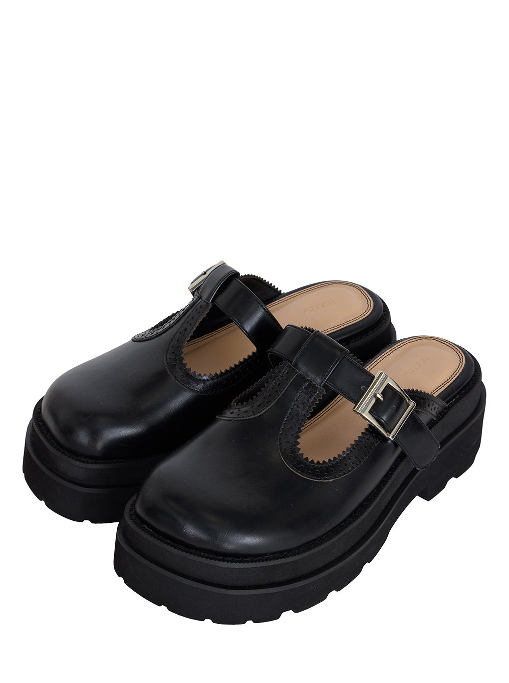 BROGUE SLIDE LOAFER