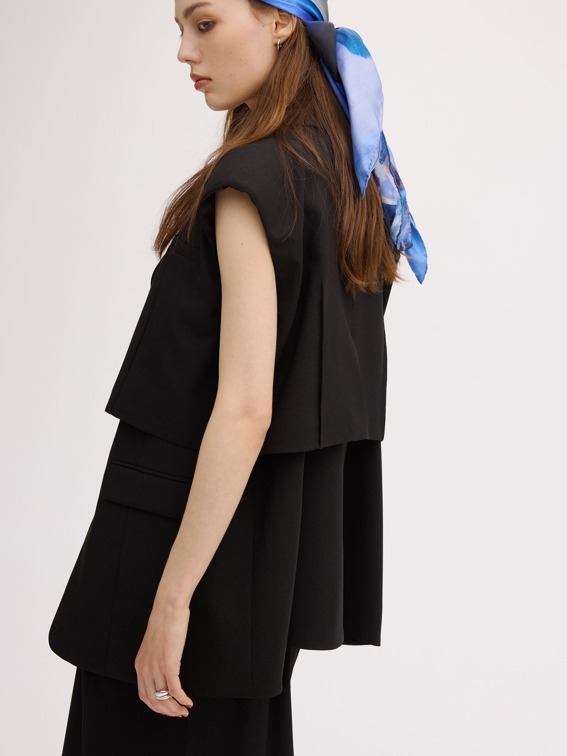 3WAY PIN TUCK LAYERED VEST