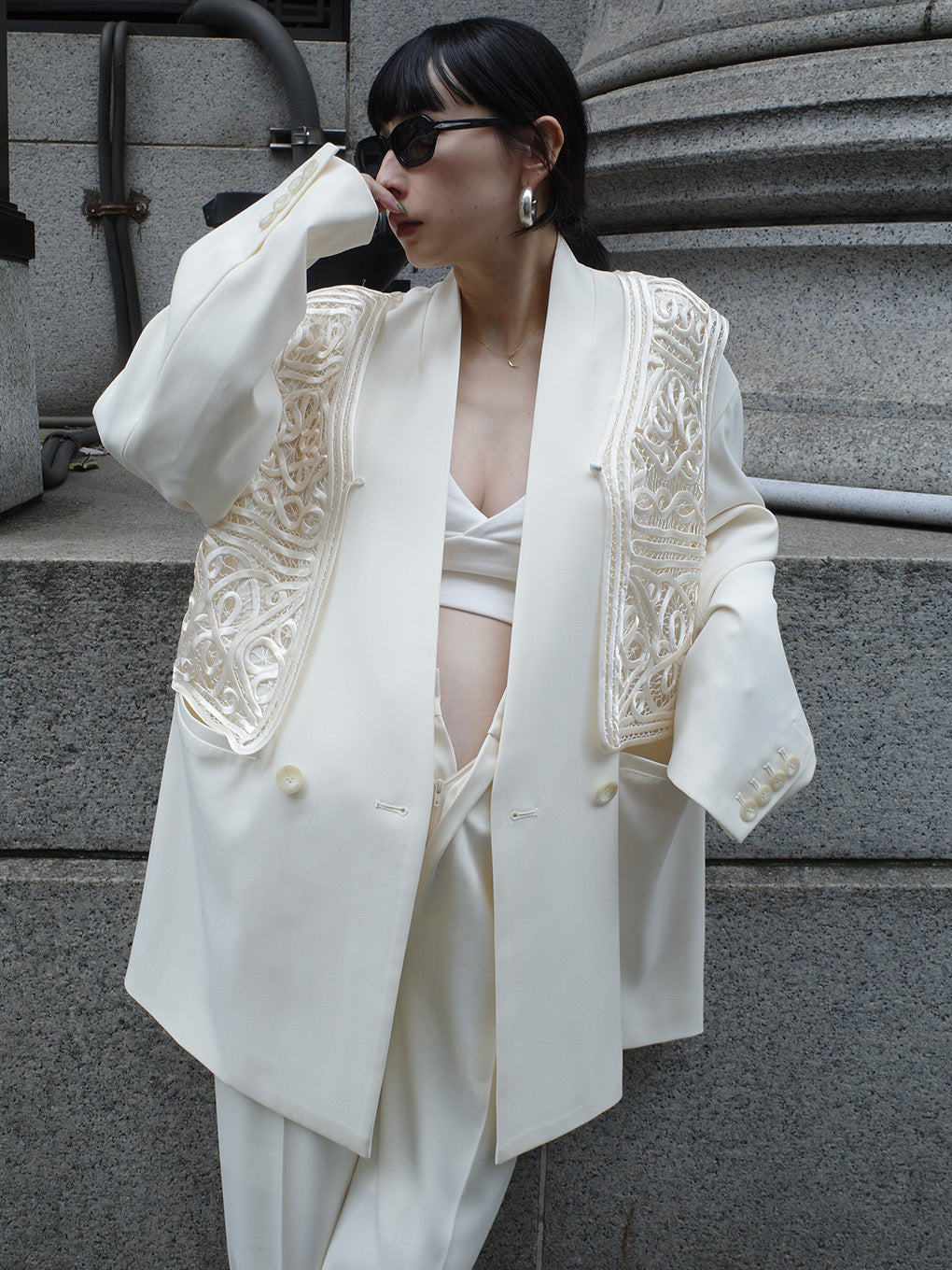 2WAY SATIN BATTEN LACE VEST