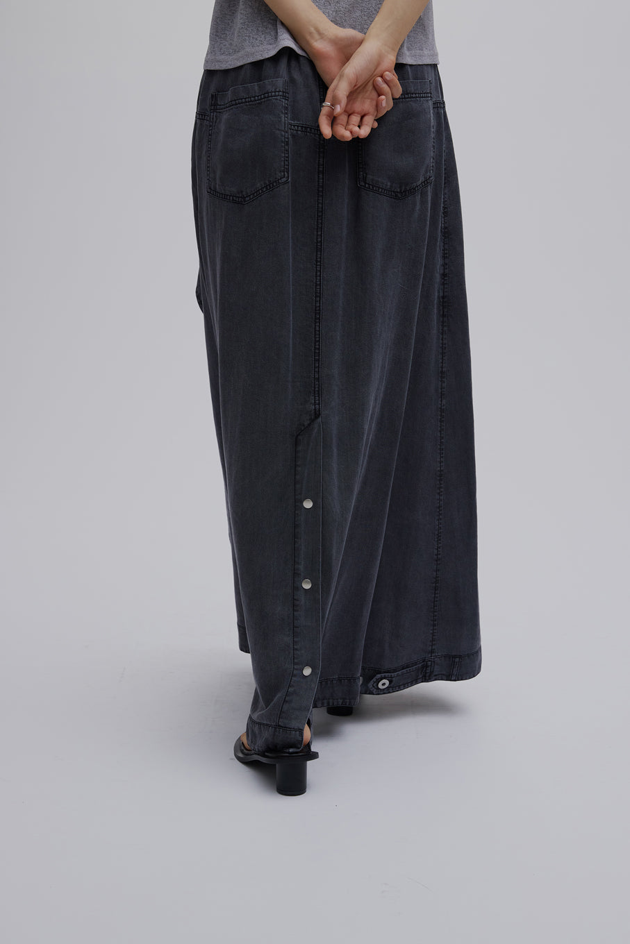 TENCEL DENIM WRAP LIKE SKIRT