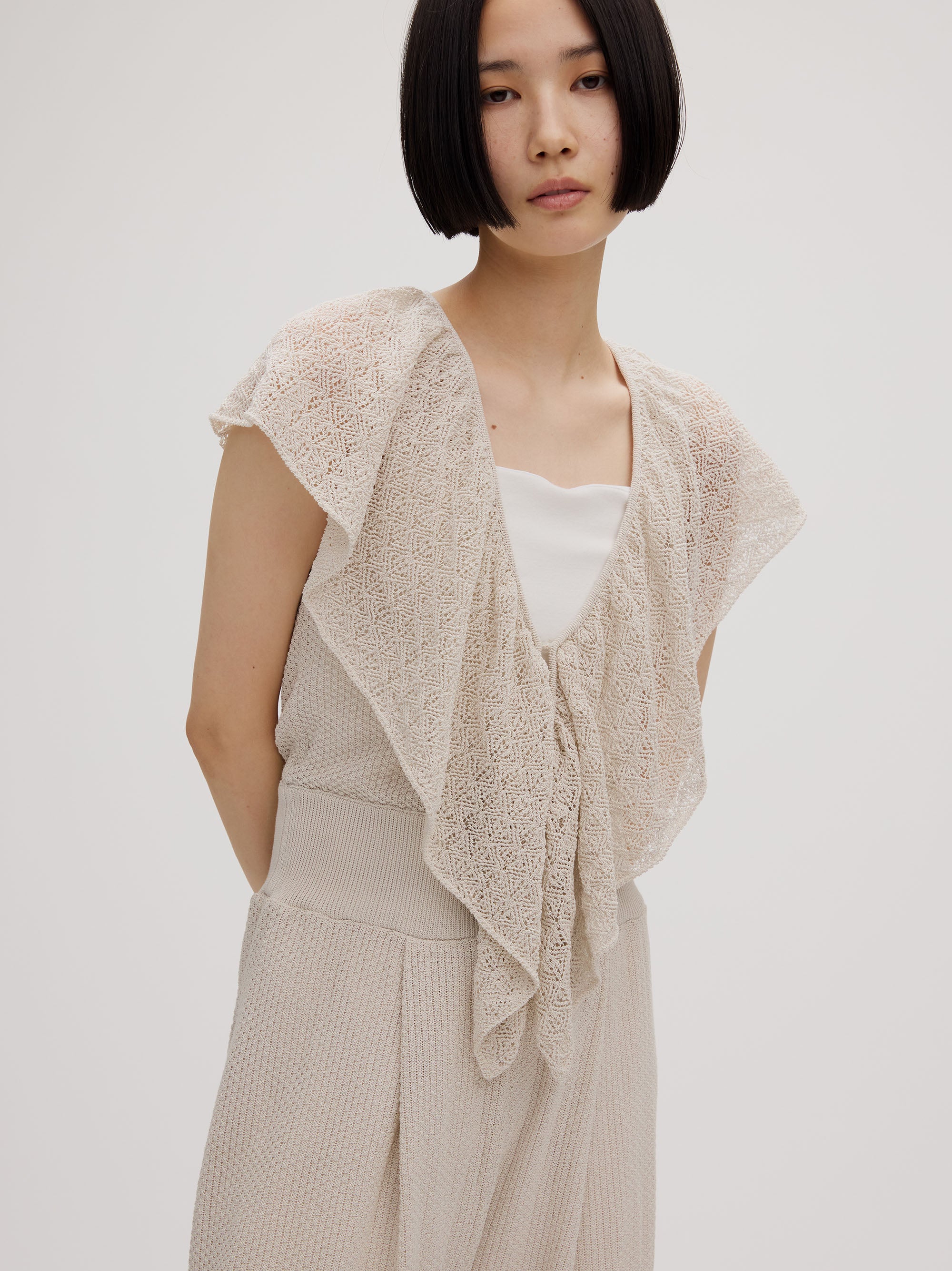 MEDI RUFFLE KNIT ROMPERS