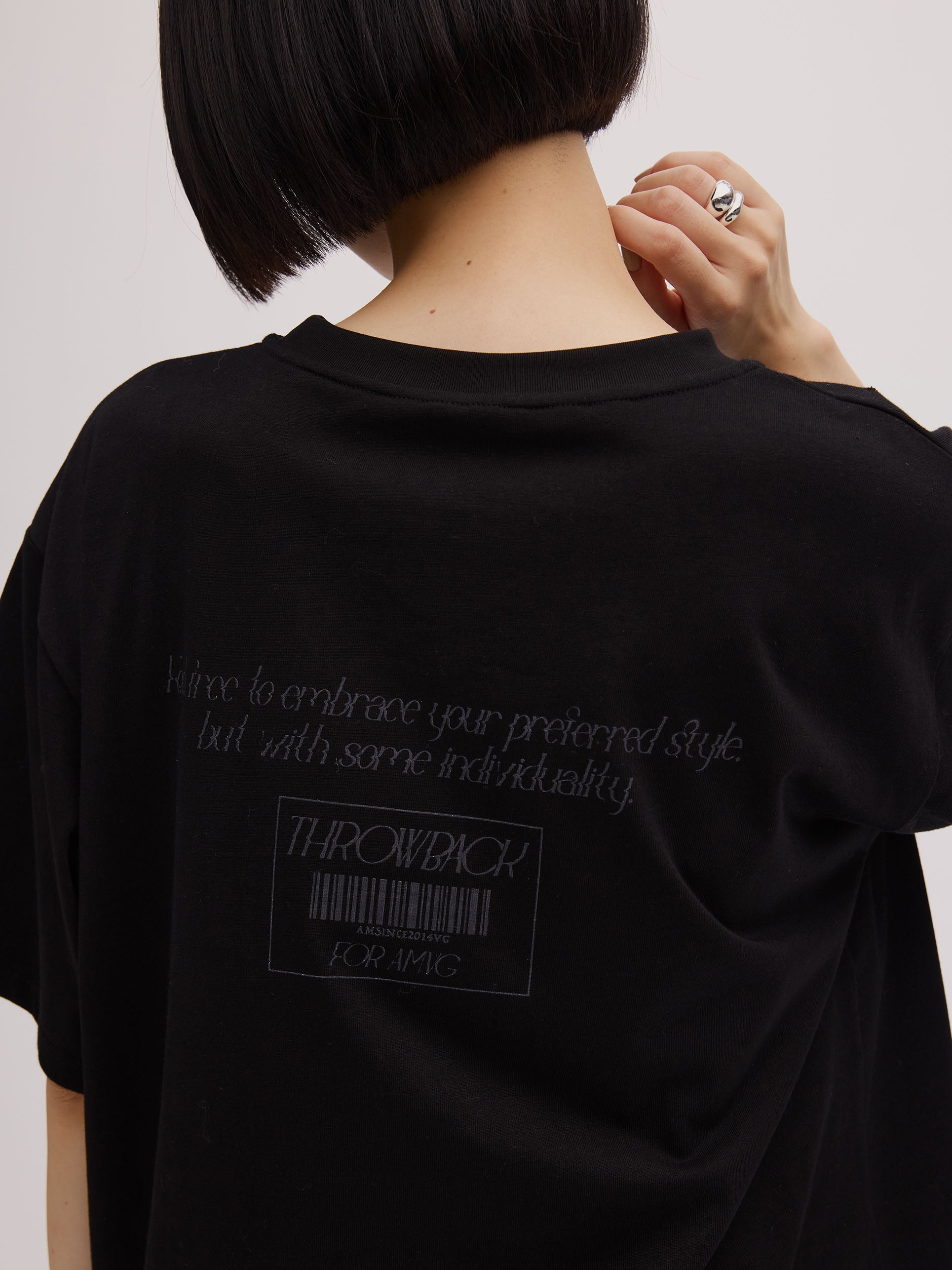 CLARA EMBROIDERY CONCEPT TEE