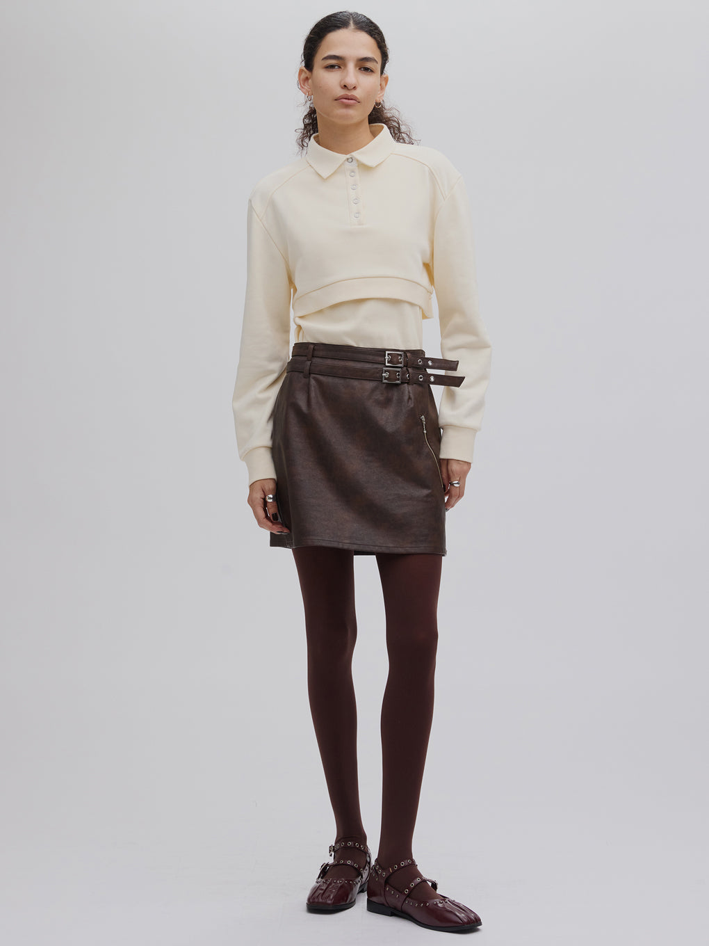 UND BOX SHOULDER CUT TOP