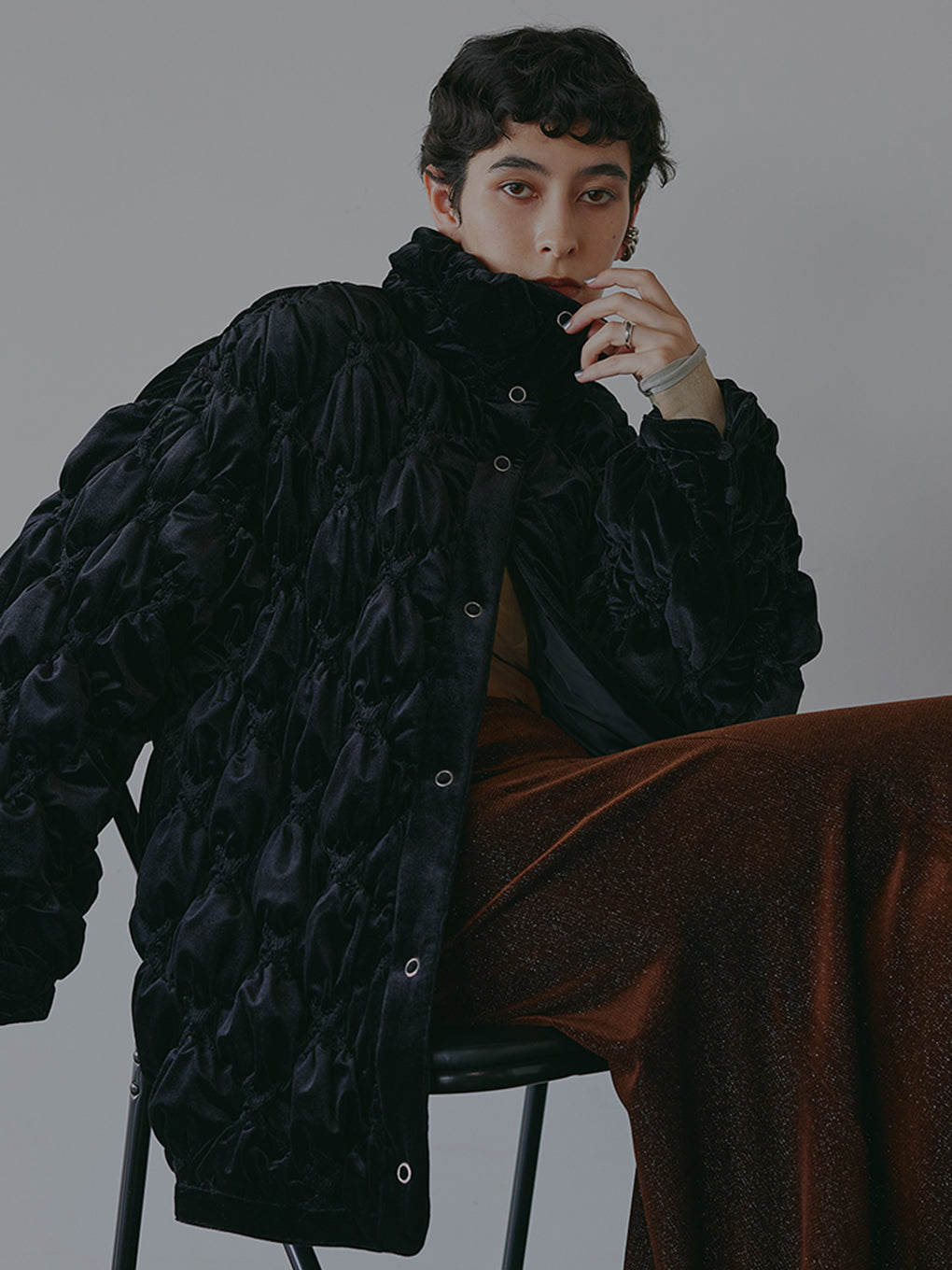 VELOUR QUILTING STAND COLLAR BLOUSON 