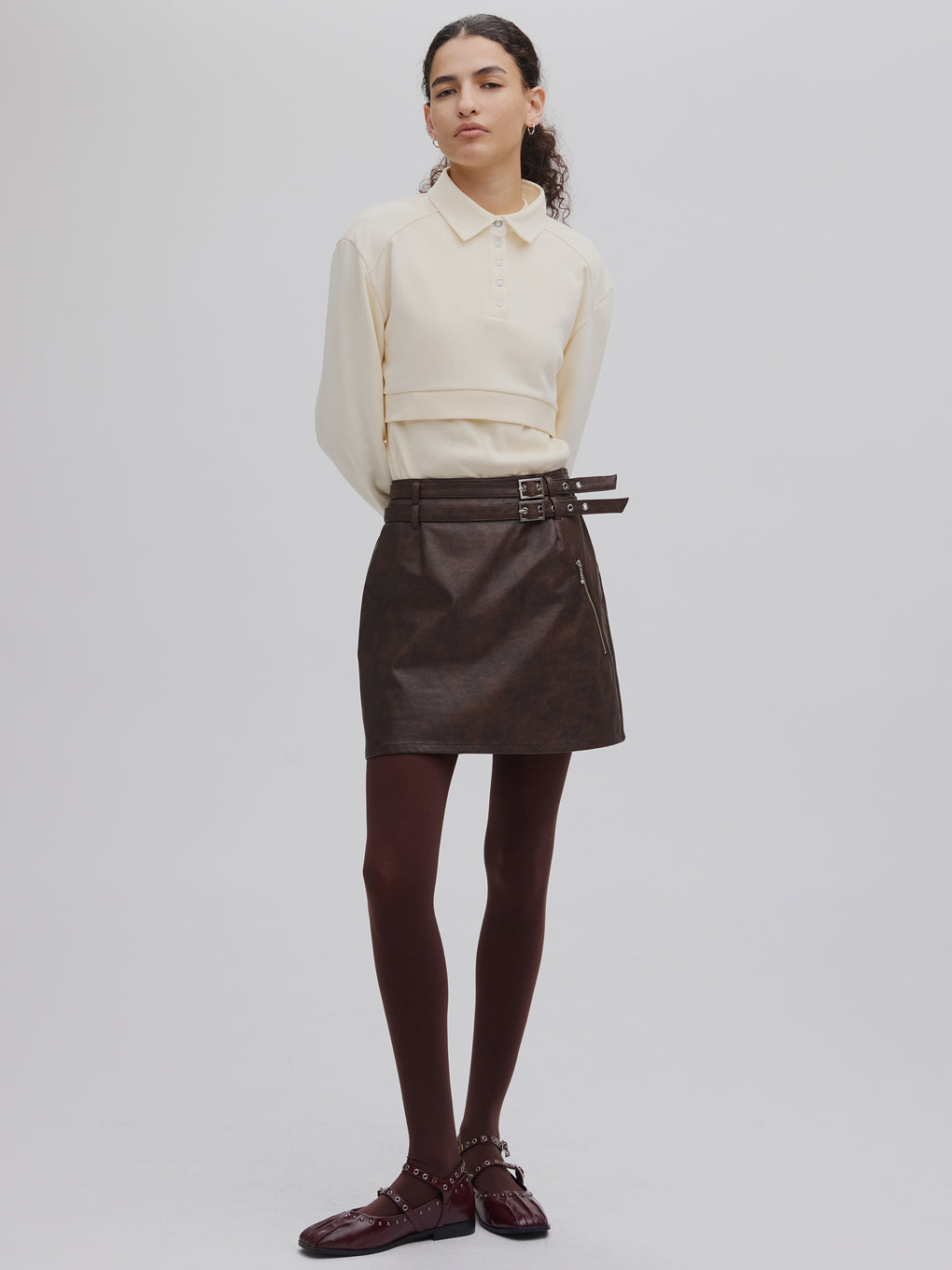 UND BOX SHOULDER CUT TOP