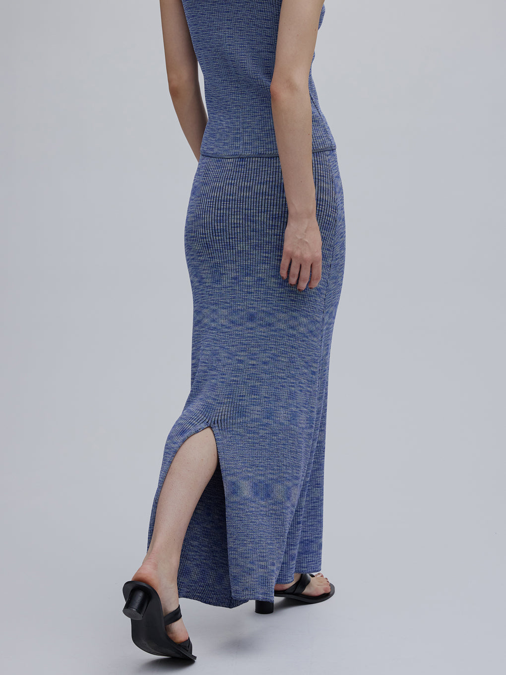 MEDI GRADATION KASURI KNIT FLARE SKIRT
