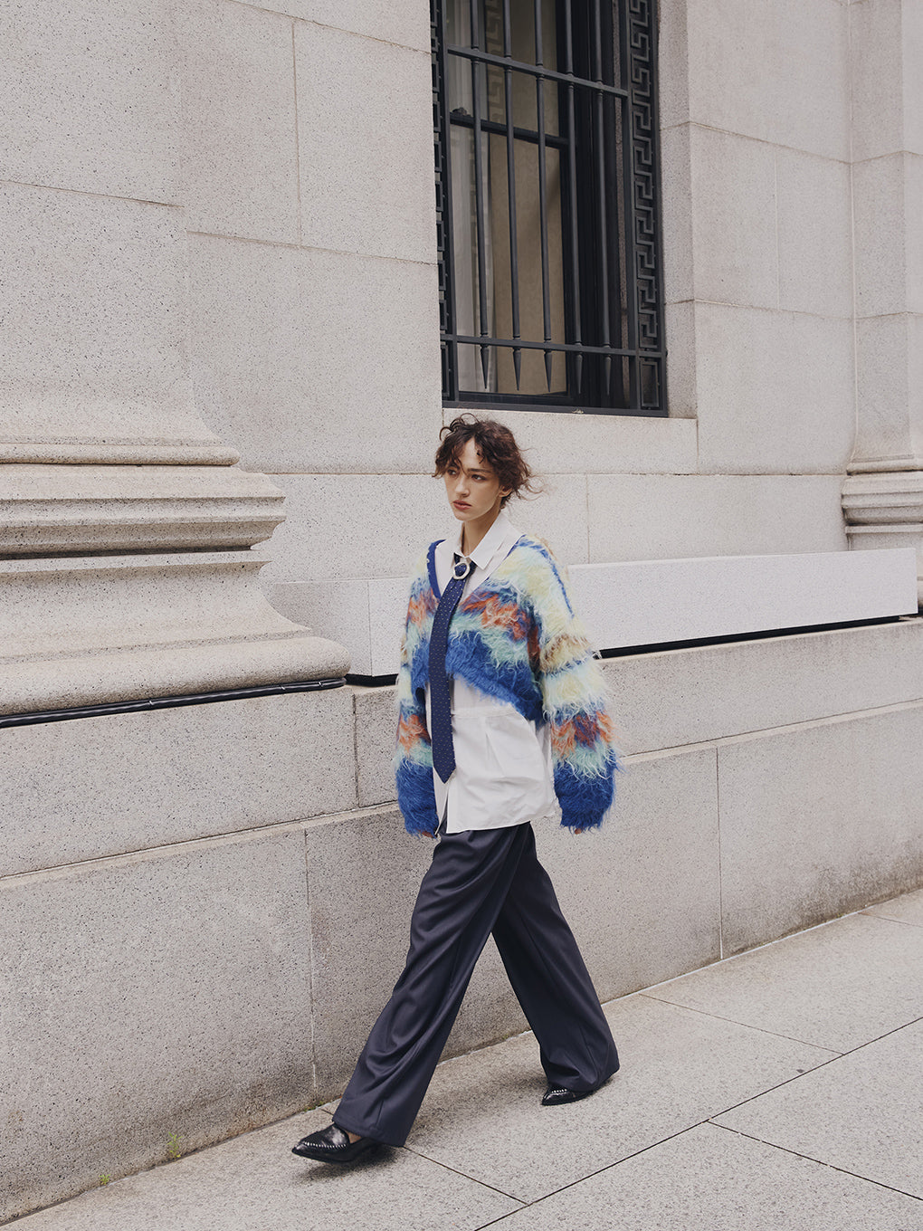 MONSTER SHAGGY SHORT KNIT CARDIGAN