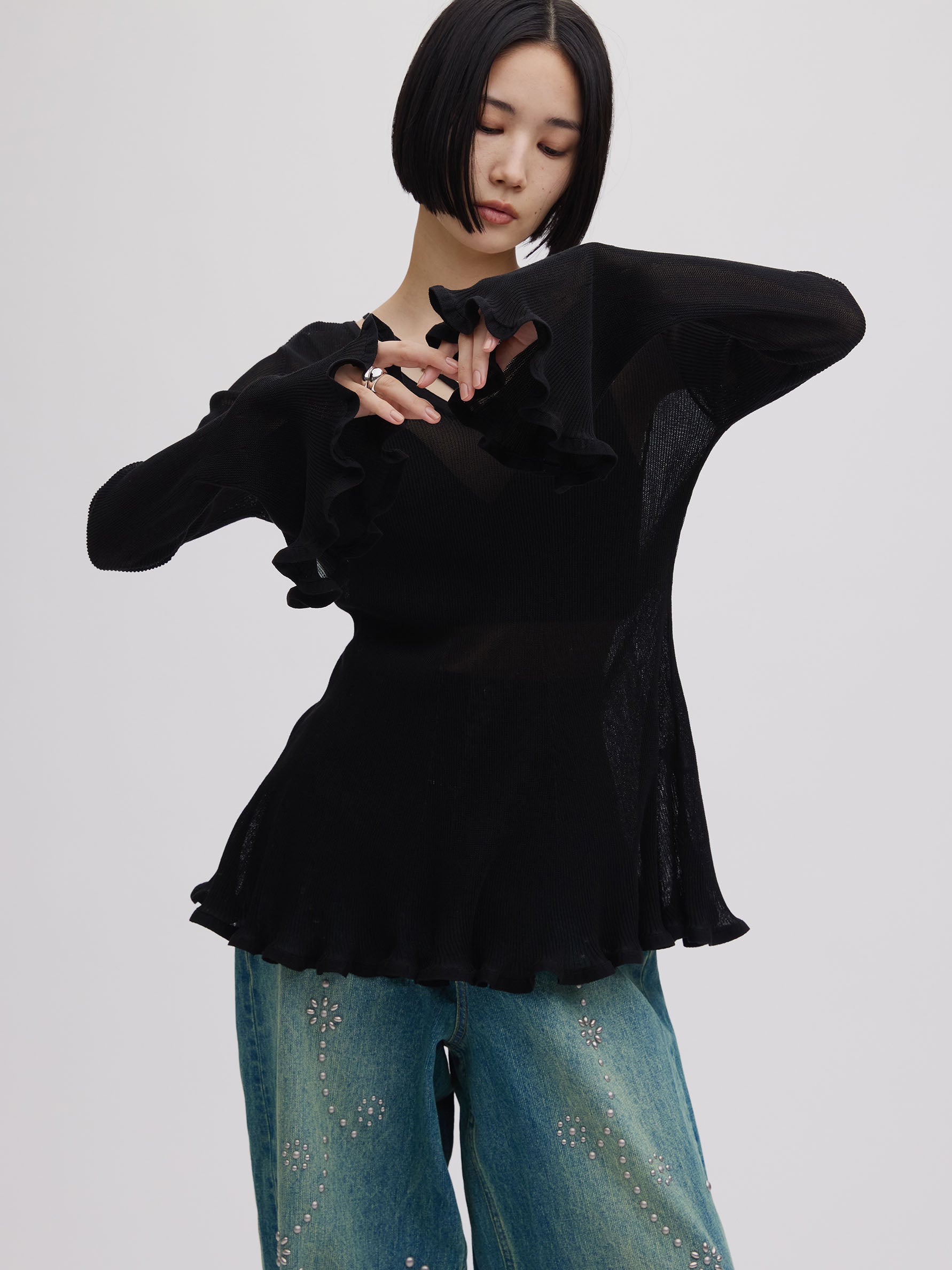 SHEER FRILL V NECK KNIT TOP