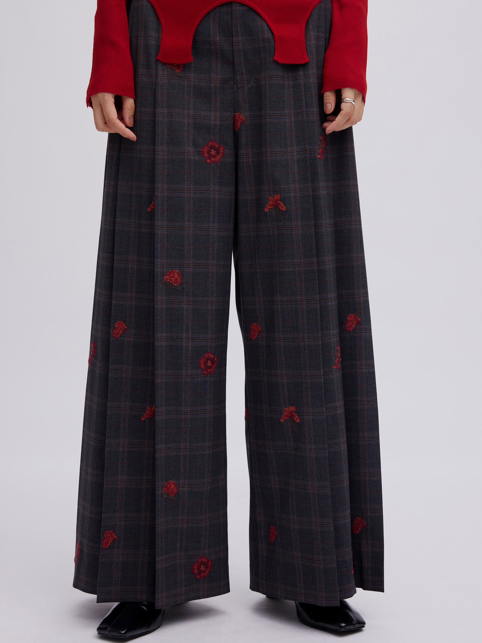 CHECK FLOWER PLEATS PANTS