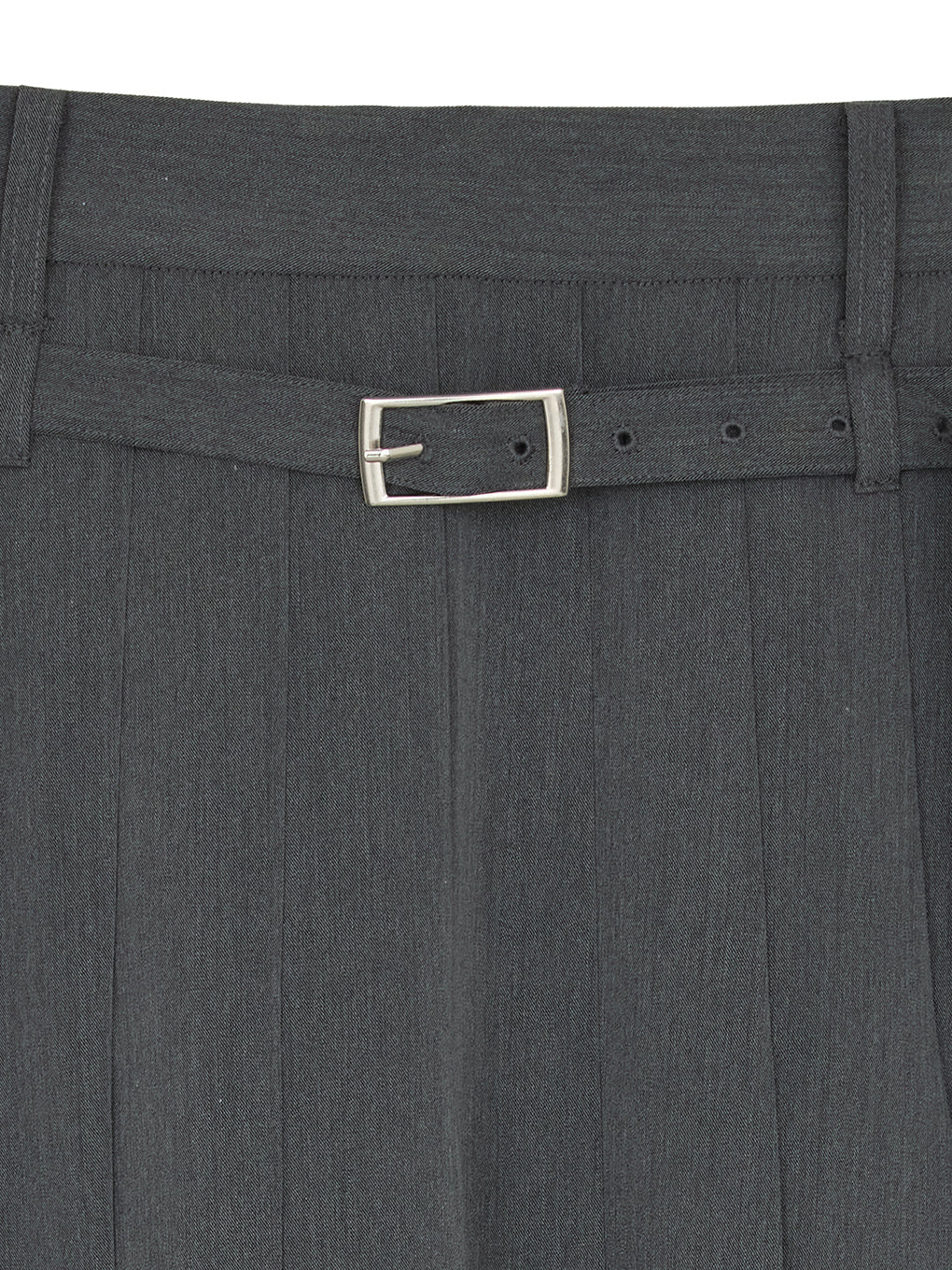 MEDI LOW BELT PLEATS SKIRT