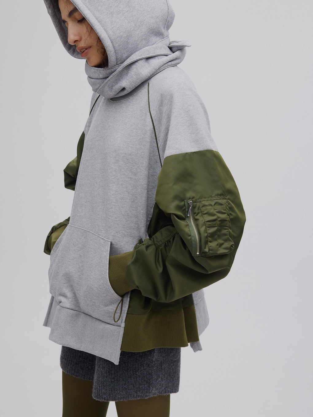 UND MILITARY DOCKING SWEAT TOP