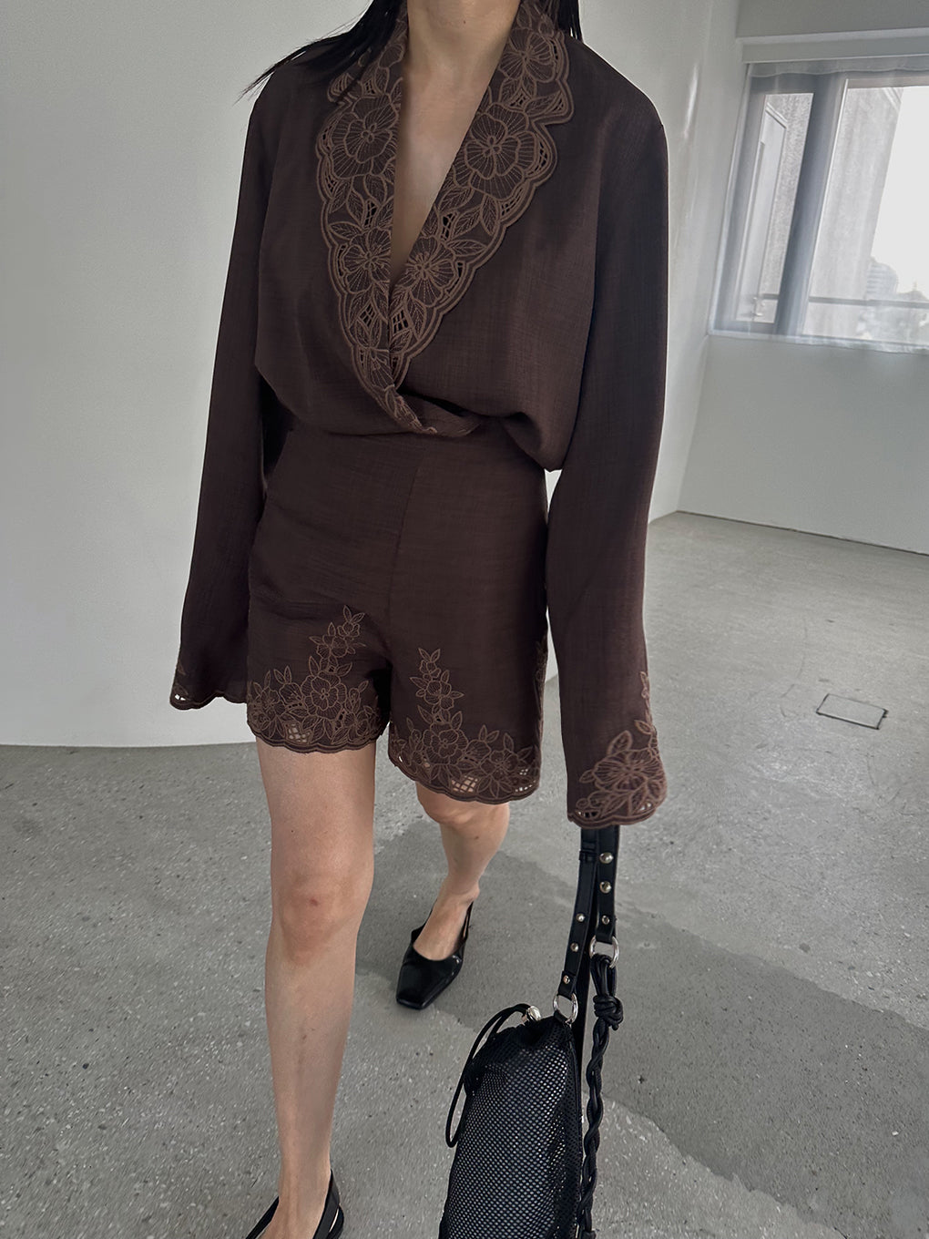 MEDI LACE EMBROIDERY COLLAR JACKET