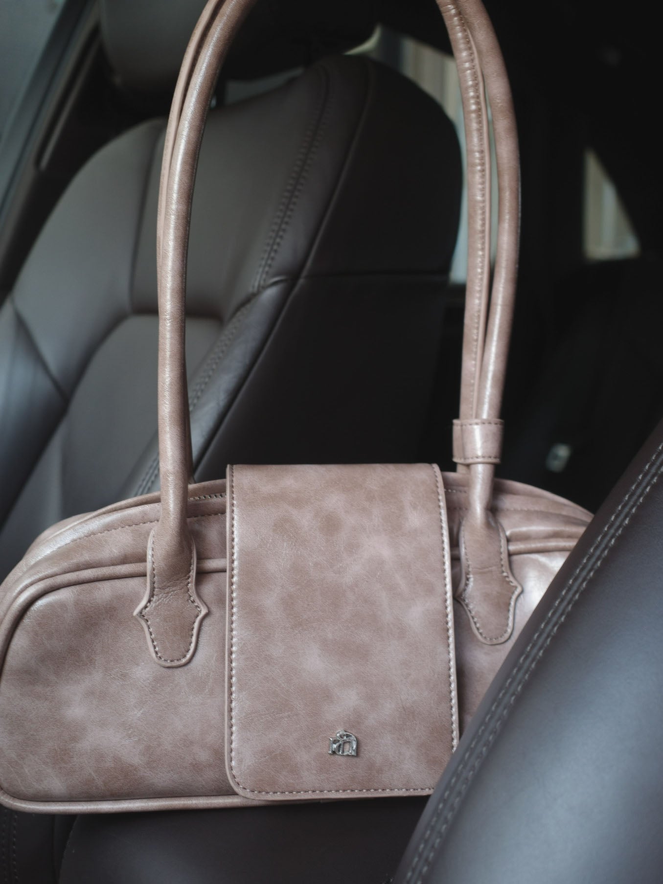 LONG HANDLE RECTANGLE BAG