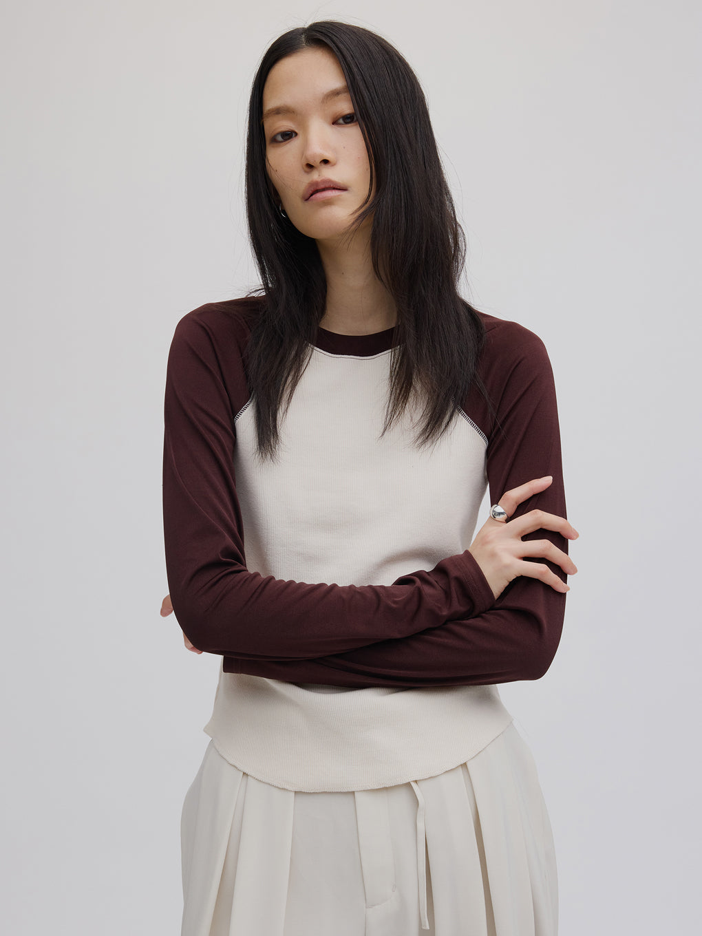 COMPACT RAGLAN CUT TOP