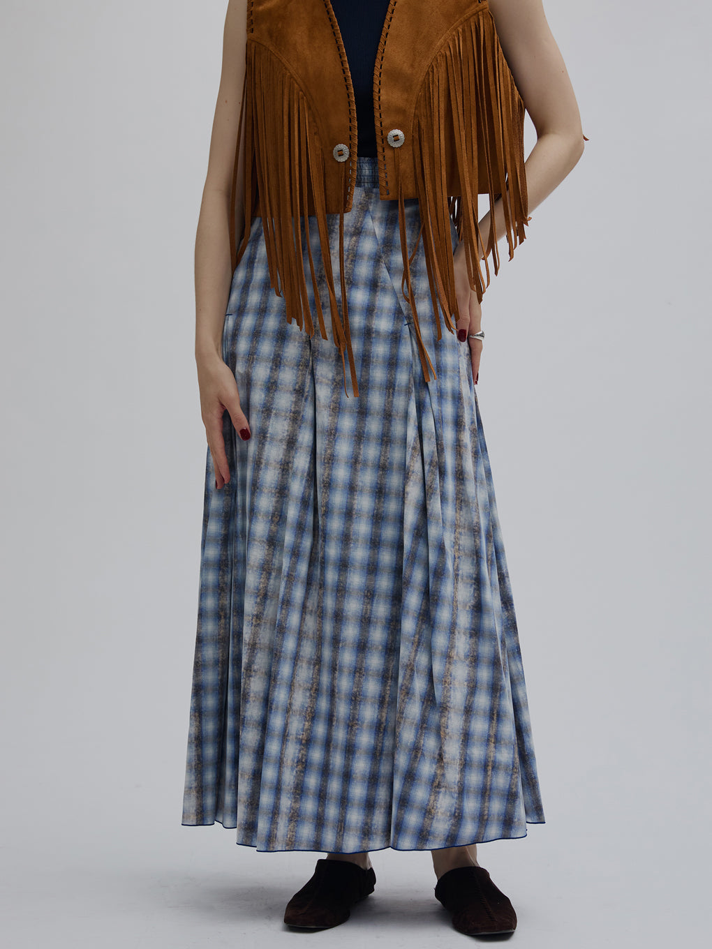 UNEVEN CHECK SPIRAL SKIRT