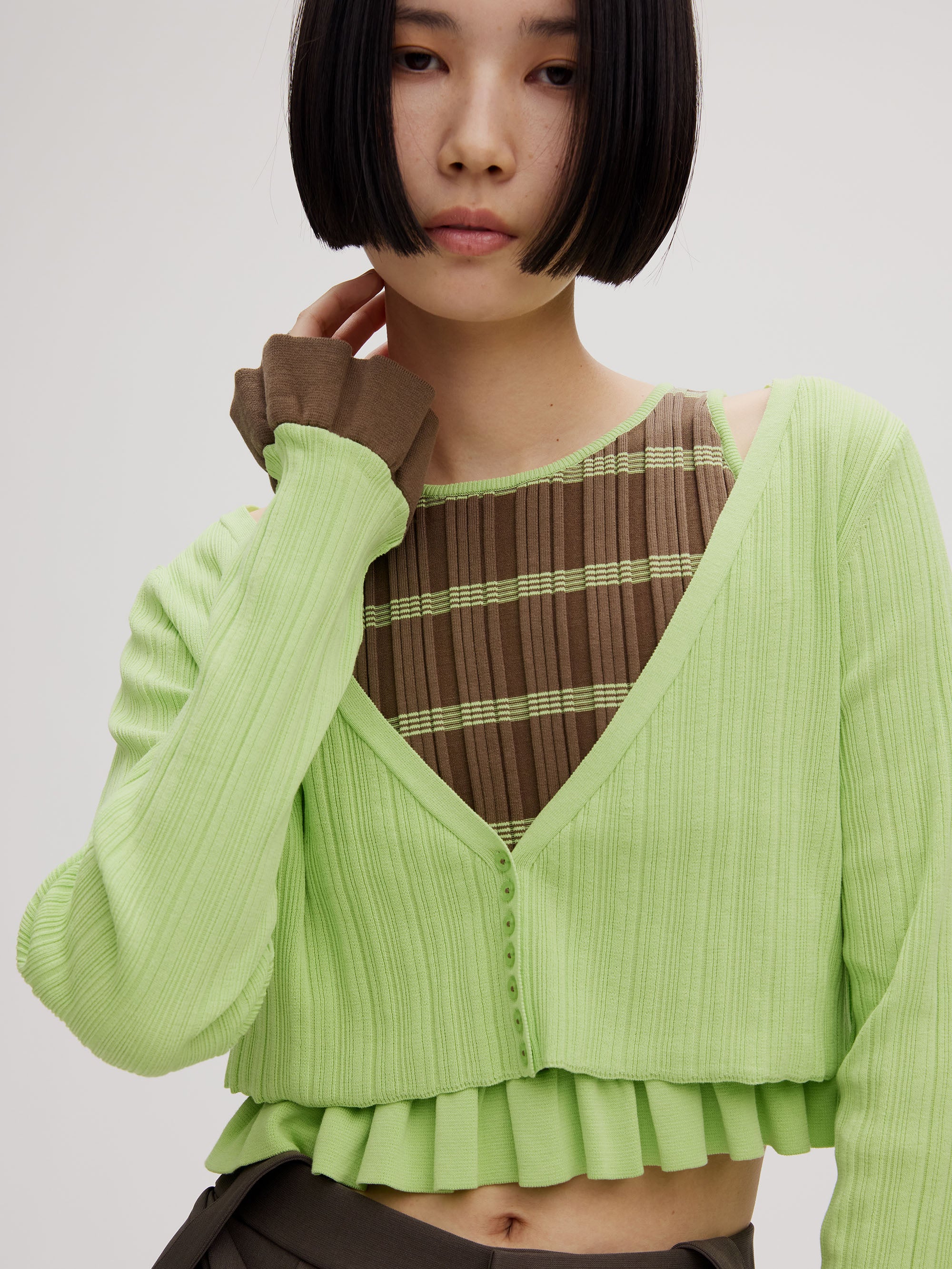 MEDI PURIPURI SHORT KNIT CARDIGAN