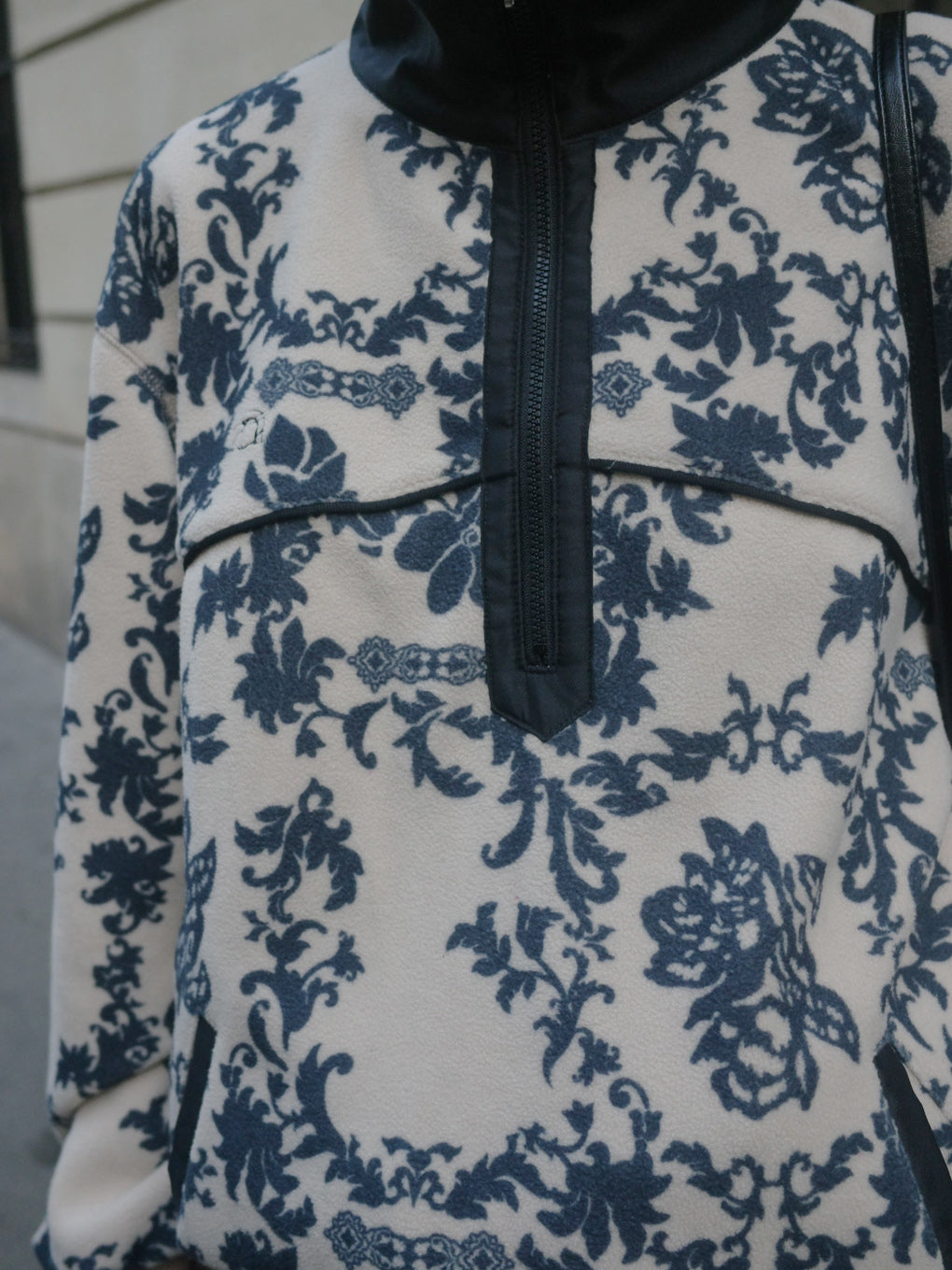 HALF ZIP FLEECE TOPS