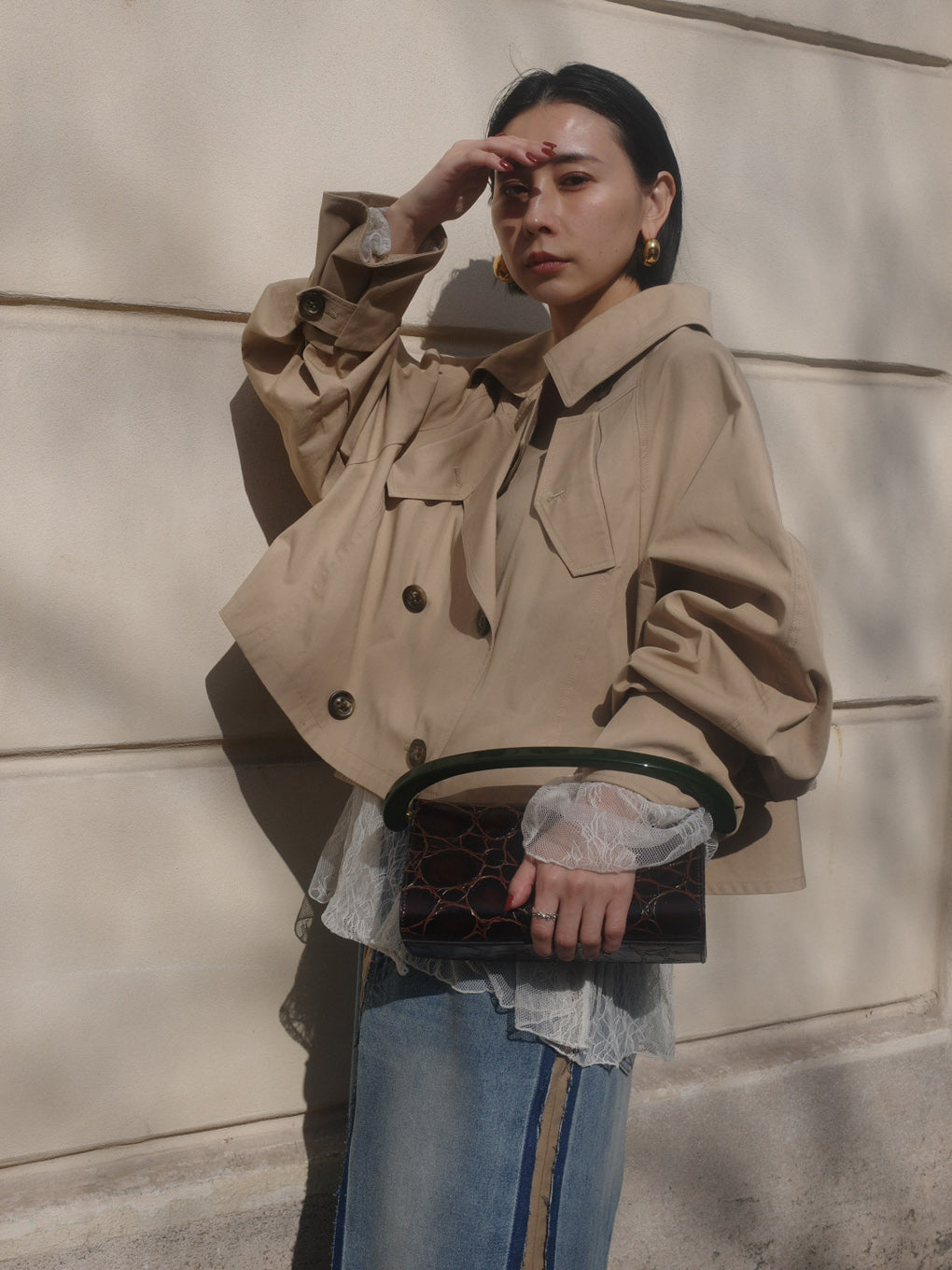DRAWSTRING YOKE TRENCH SHORT COAT