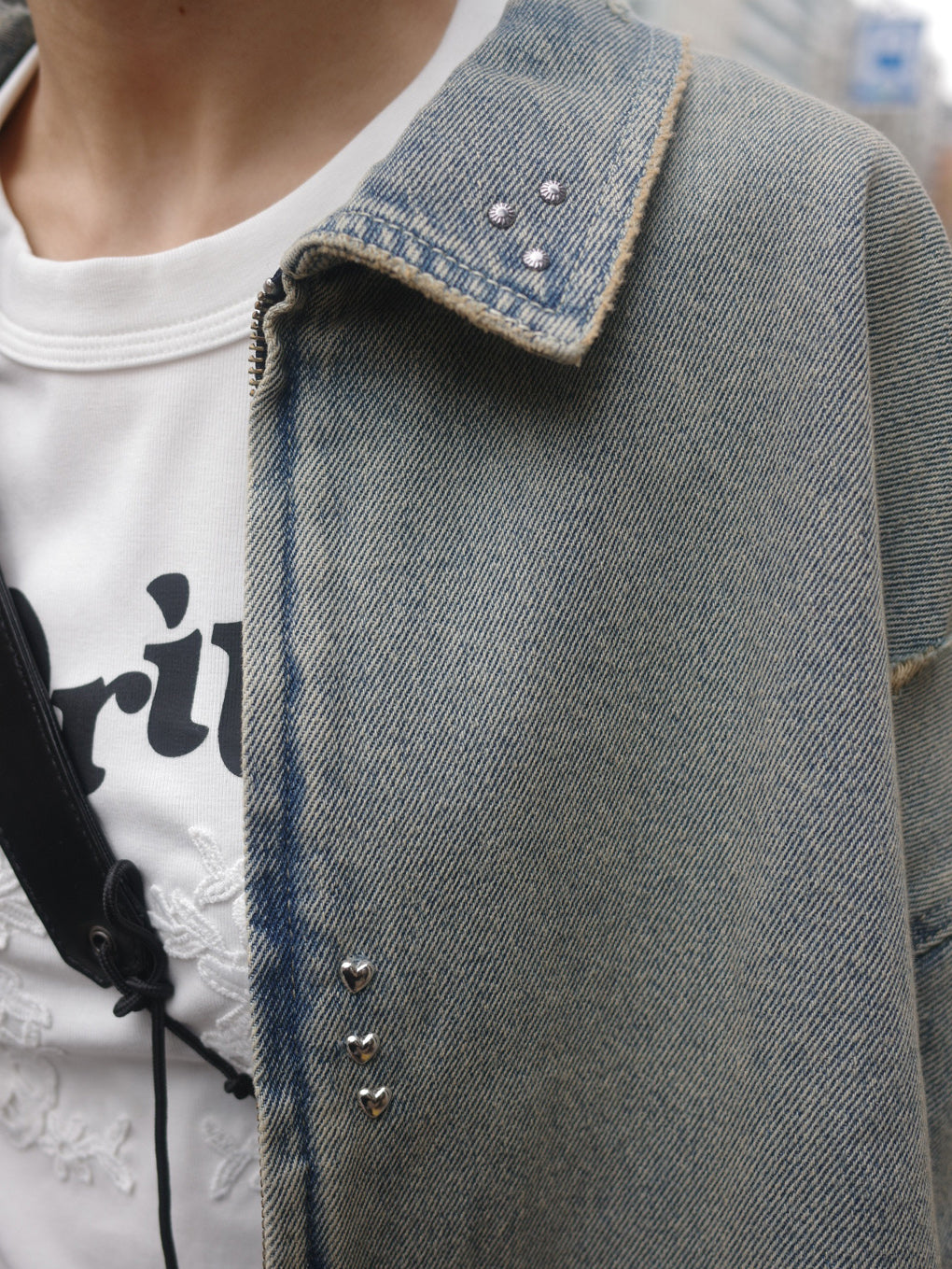 TATTOO STUDS DENIM JACKET