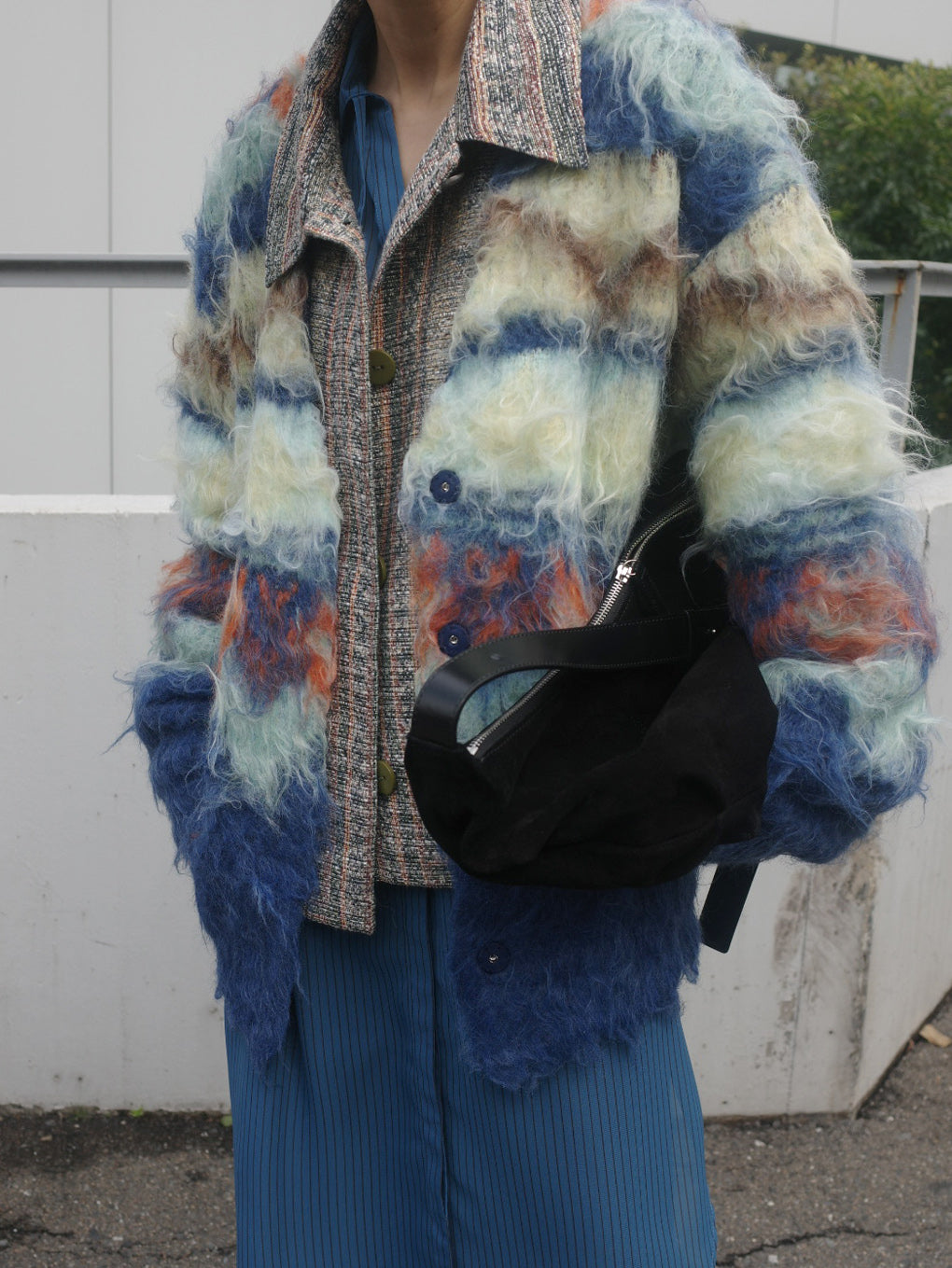 MONSTER SHAGGY LONG KNIT CARDIGAN