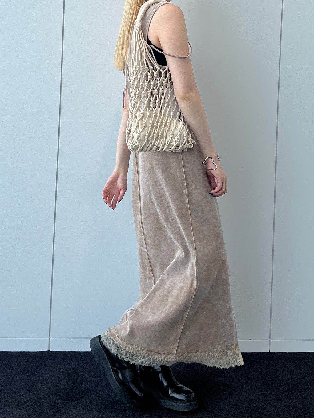 HAND WIDE MESH BAG