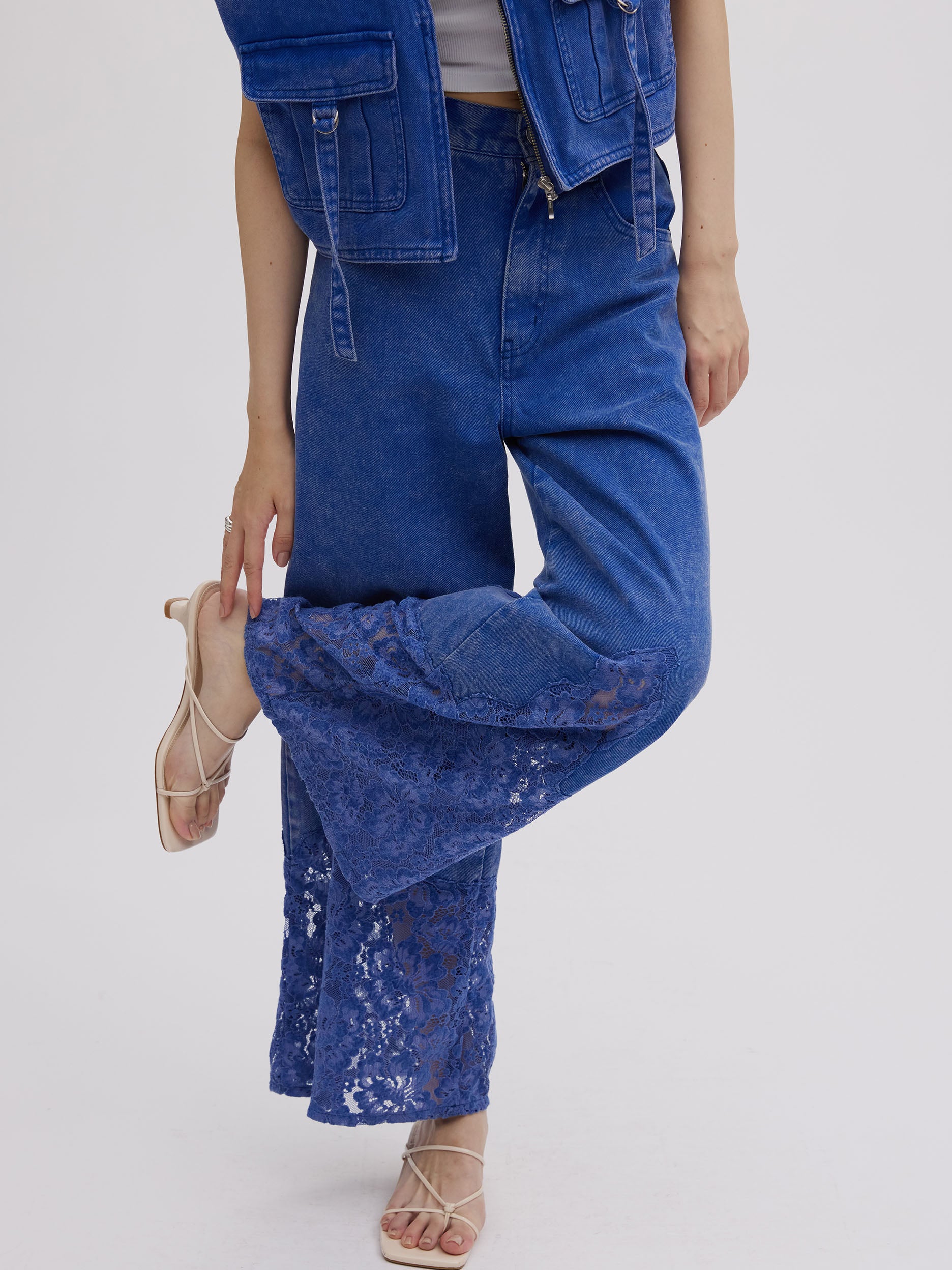 LACE DOCKING FADE DENIM PANTS