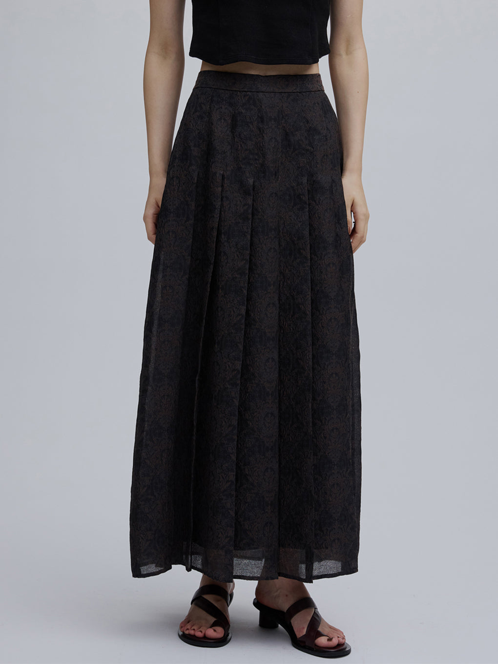SHEER DAMASK JACQUARD PLEATED SKIRT