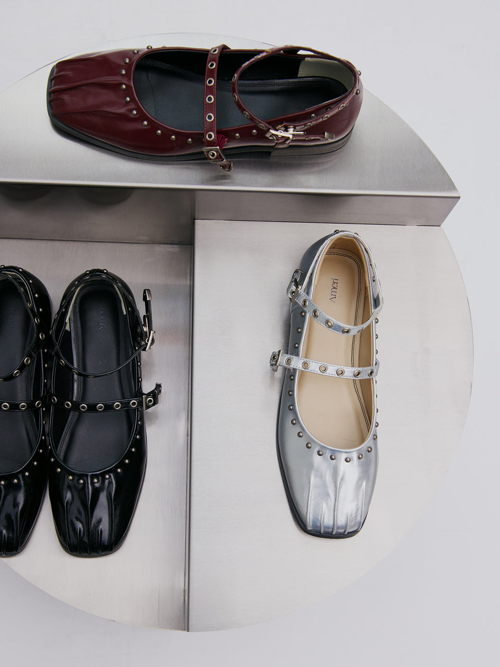 STUDS STRAP BALLET SHOES