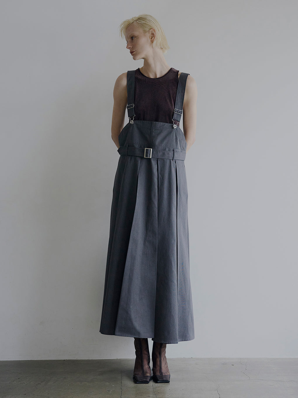 新品☆ Dickies® × Ameri PLEATS DRESS グレー S Dickies® × Ameri PLEATS DRESS