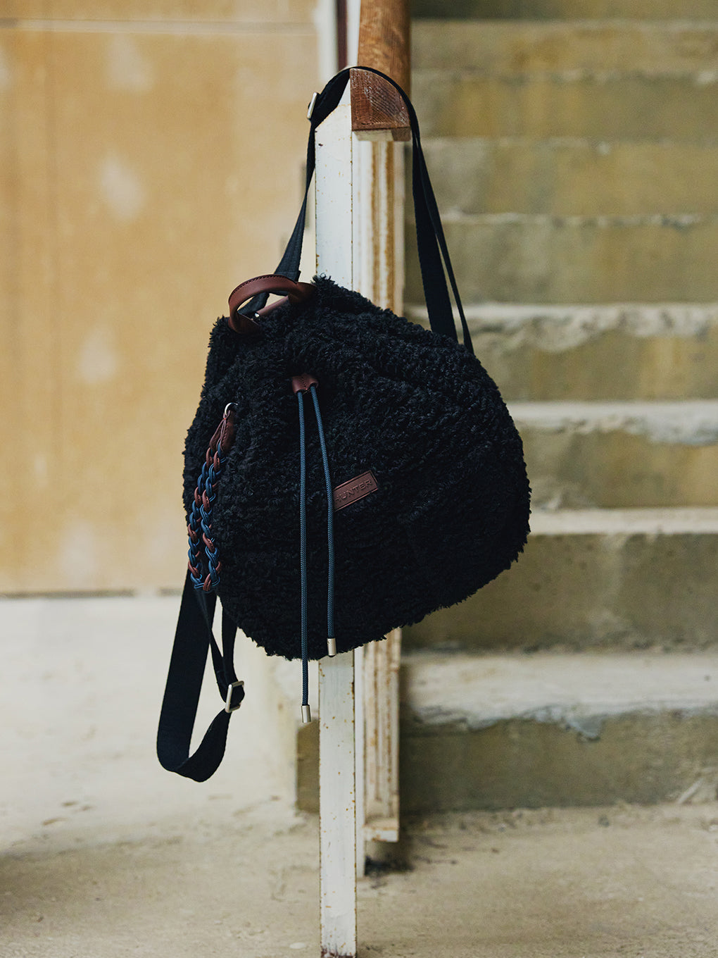 HUNTER×Ameri BOUCLE DRAWSTRING BACKPACK