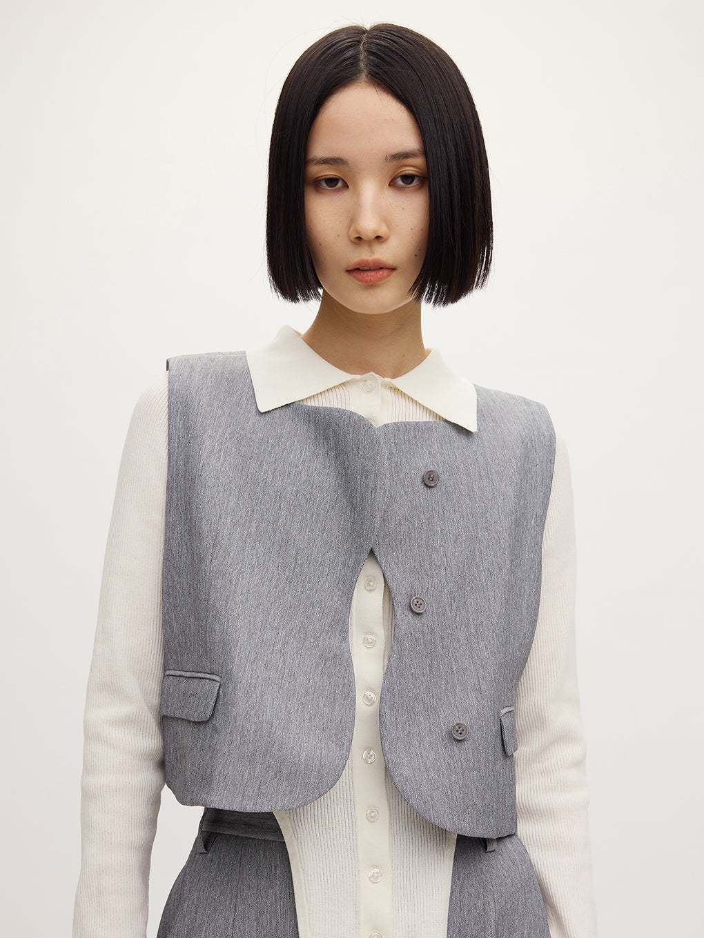 OTONA MUSE SHORT WAVE VEST WITH SKIRT