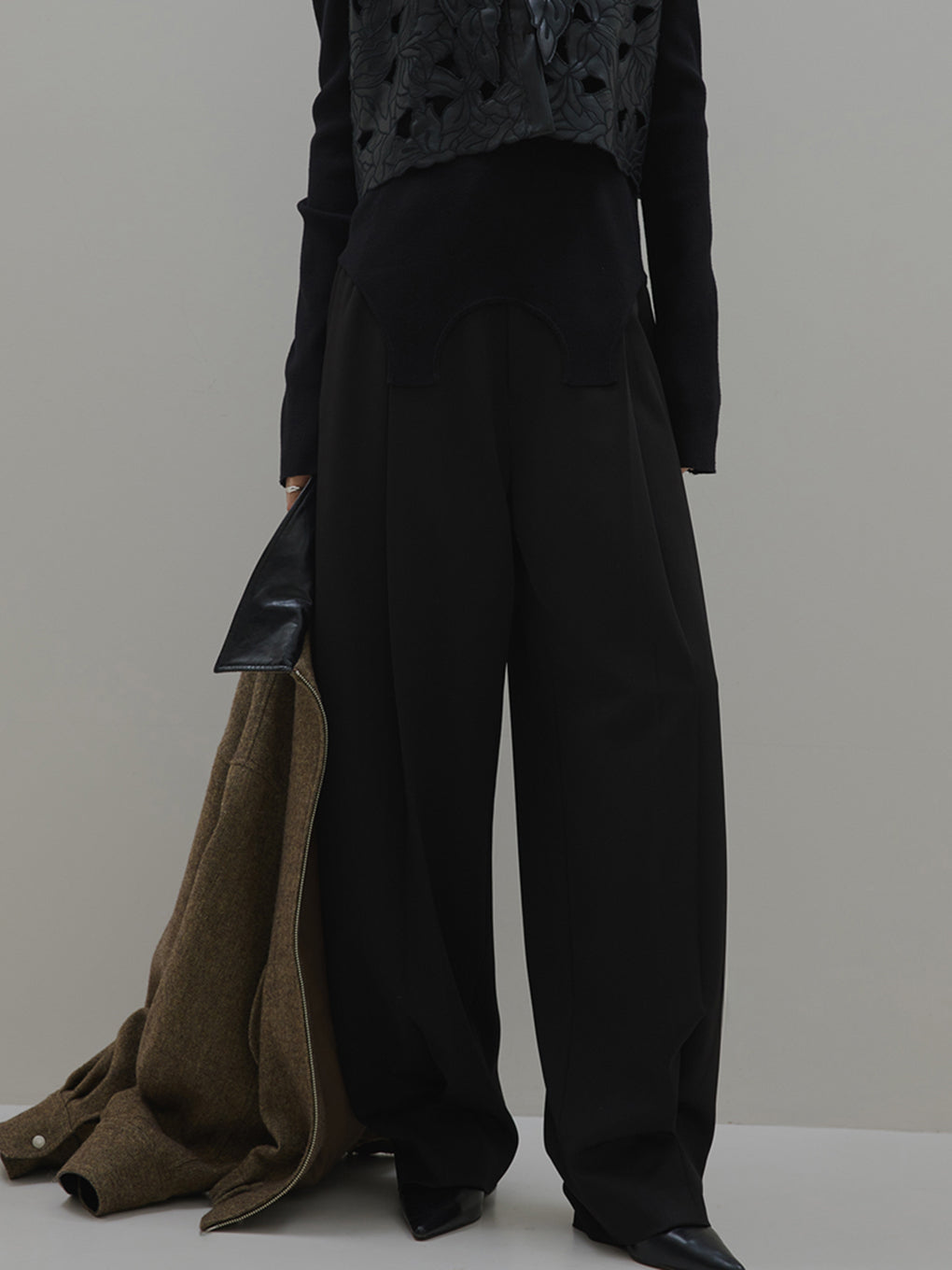 UND TUCK BONTAN PANTS