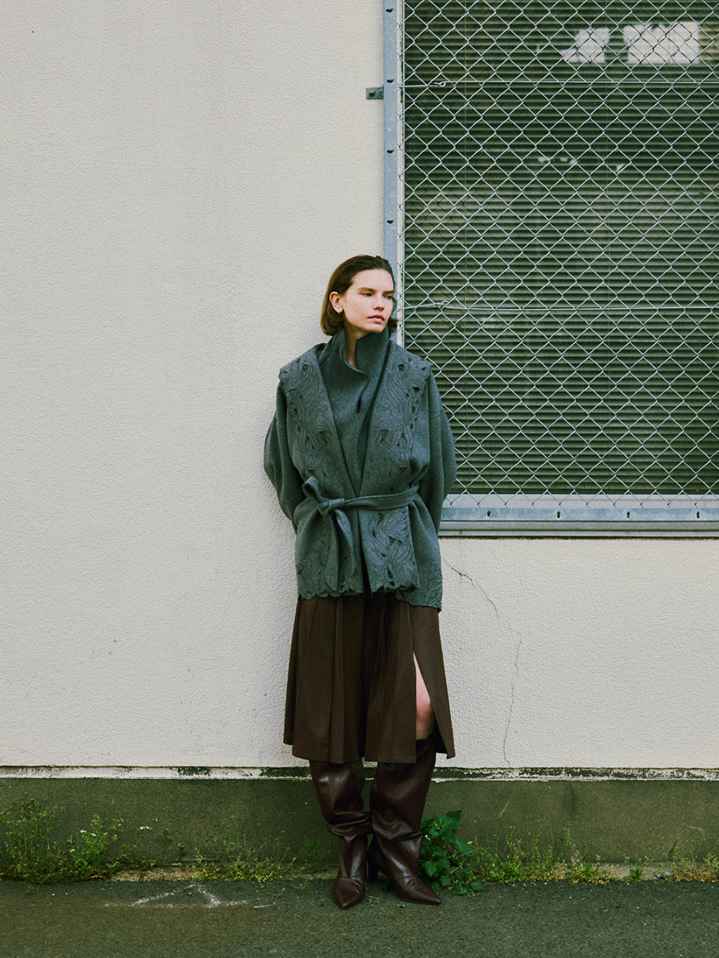 WOOL EMBROIDERY GOWN COAT