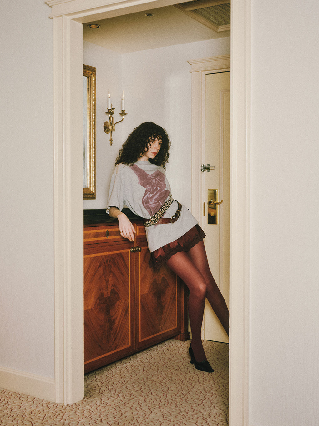 LACY SATIN PRINT TEE