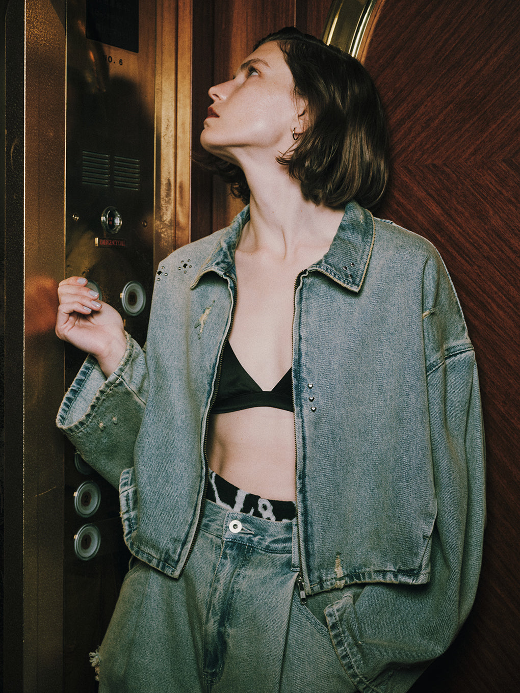 TATTOO STUDS DENIM JACKET