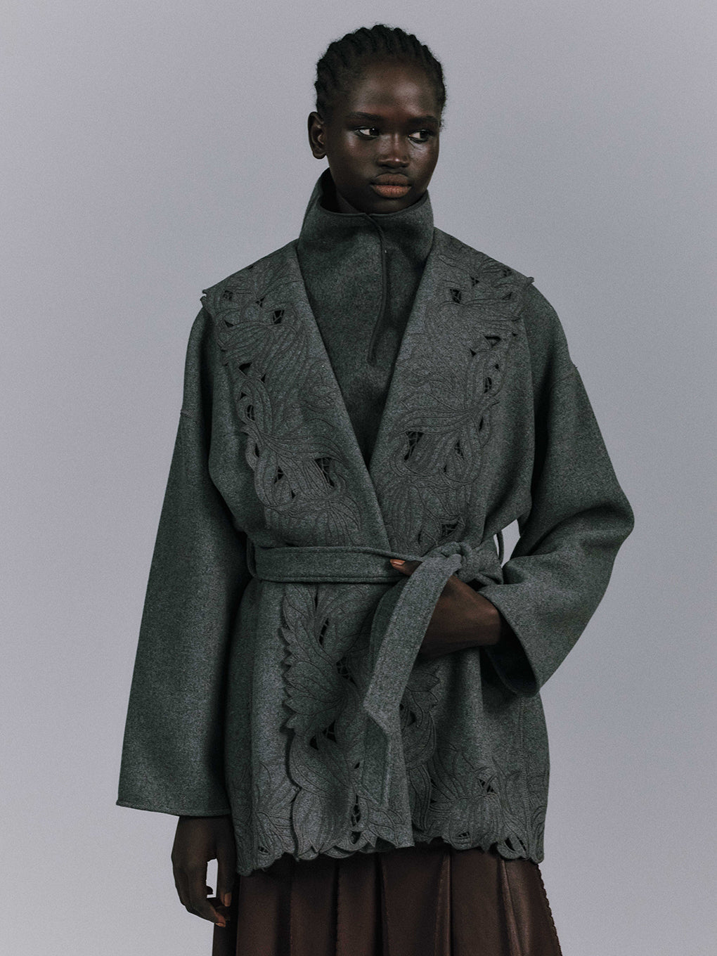 WOOL EMBROIDERY GOWN COAT