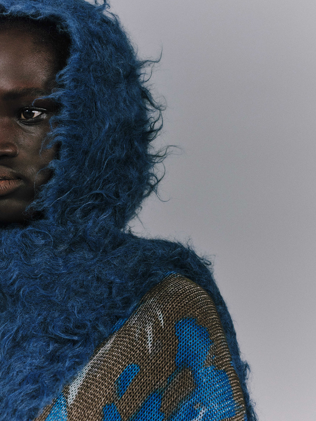 SHAGGY HOODED KNIT MUFFLER