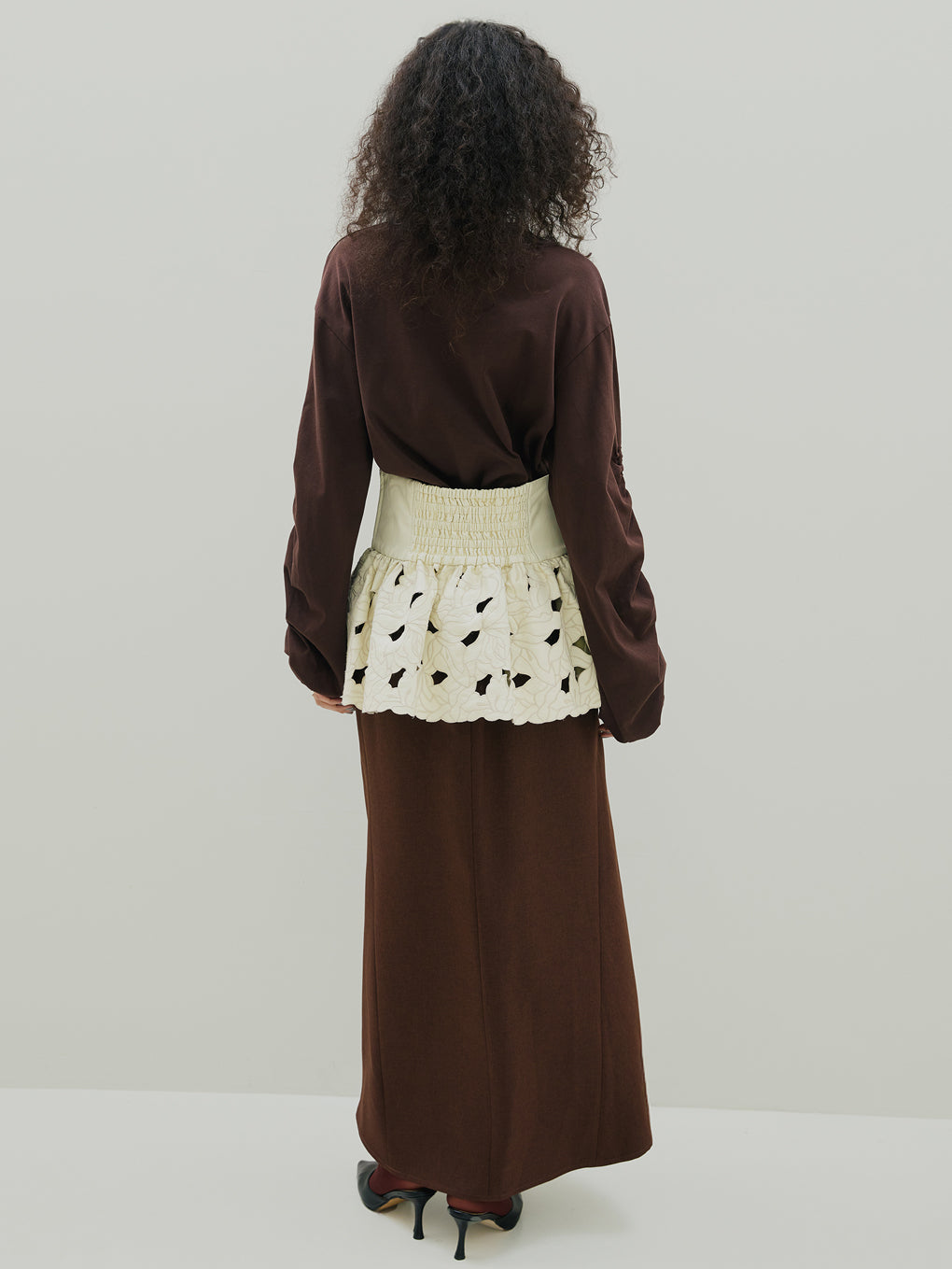 UND CENTER FLARE SKIRT